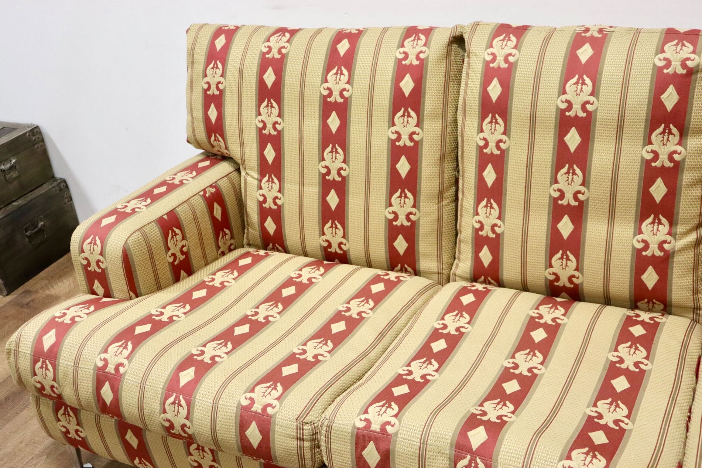 GMHN22○domani / ドマーニ 3人掛けソファ トリプルソファ 長椅子 ファブリック カリモク最高峰 エレガント クラシック ヴィンテージ