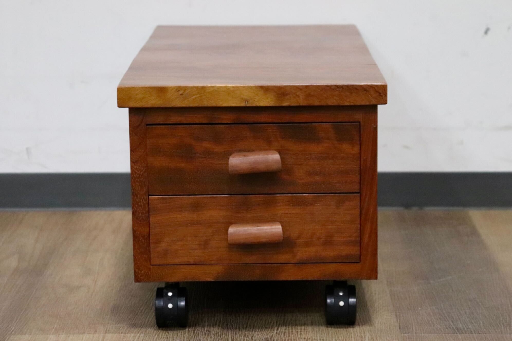 GMHH453○民芸家具 引き出し収納 収納家具 小物入れ 用箪笥 チェスト キャスター付き ミズメザクラ レトロ 検)松本民芸家具 九州民芸家具