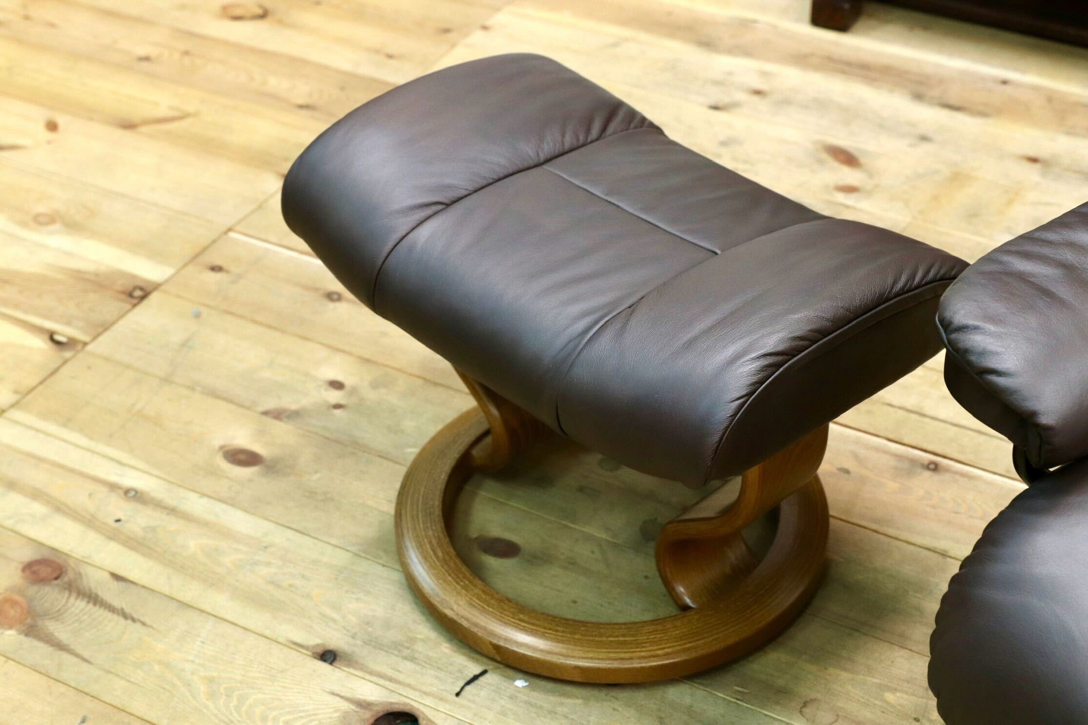 GMIK419B○EKORNES / エコーネス Reno レノ ストレスレスチェア Mサイズ パーソナルチェア オットマン付き 北欧 ノルウェー 定価約45万