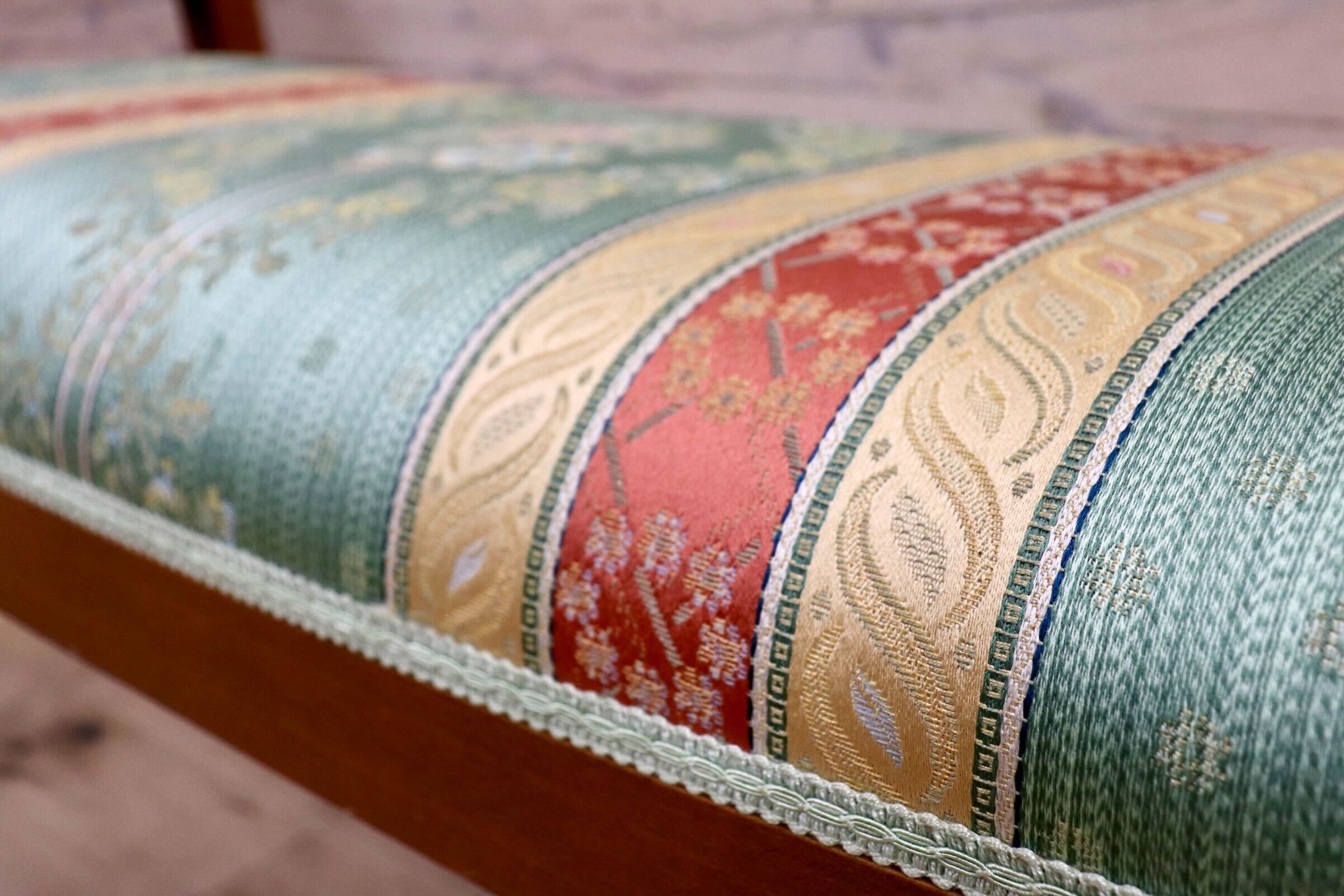 GMIH330○西洋 アンティーク スツール チェア 椅子 腰掛け ファブリック ヨーロピアン クラシック エレガント 展示品