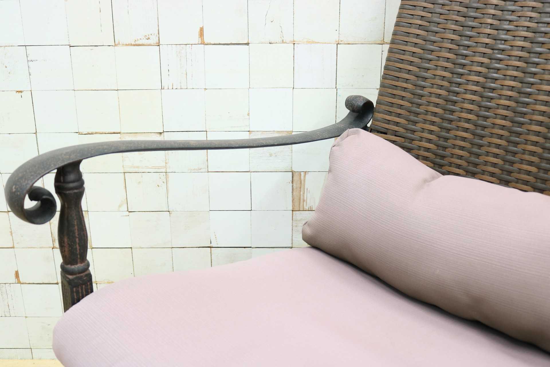 GMIK706A○ガーデンチェア アームチェア ラウンジチェア 椅子 一人掛け 編み込み 金属フレーム ブラウン ラタン調