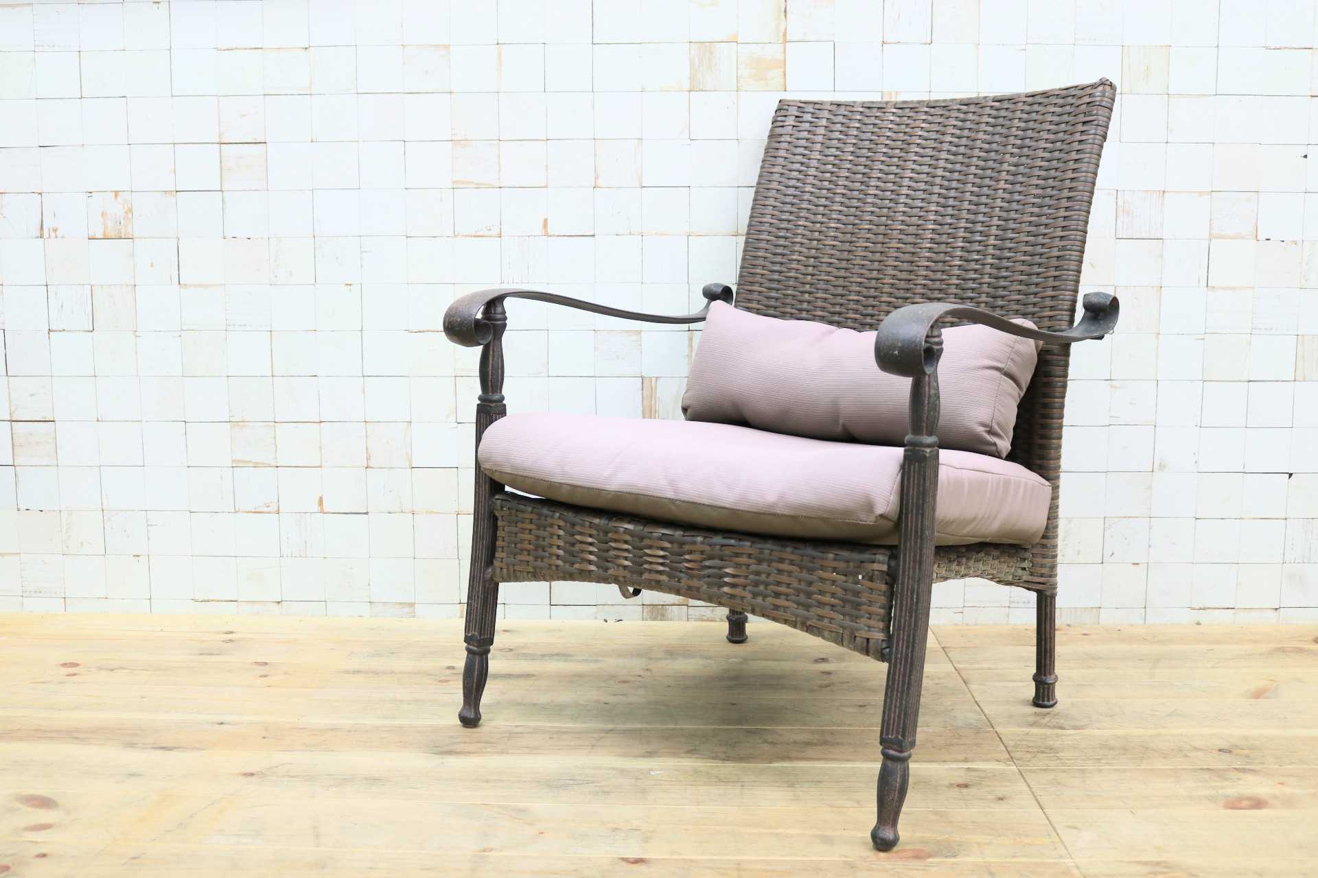 GMIK706B○ガーデンチェア アームチェア ラウンジチェア 椅子 一人掛け 編み込み 金属フレーム ブラウン ラタン調