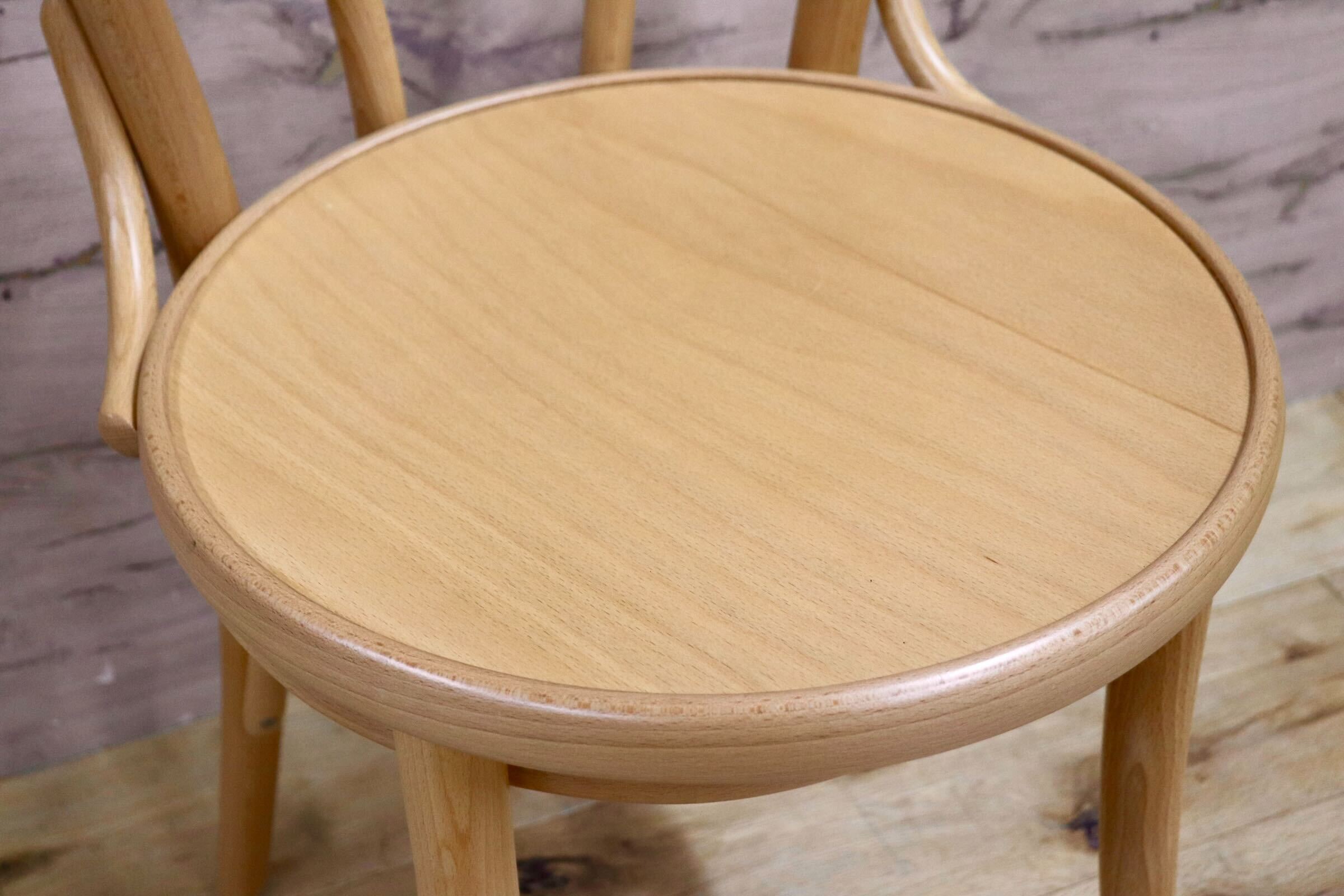 GMIK638○TON / トン チェコ製 ダイニングチェア ビーチ材 椅子 曲木 天然木 ナチュラル モダン カフェ 定価約4万 展示品