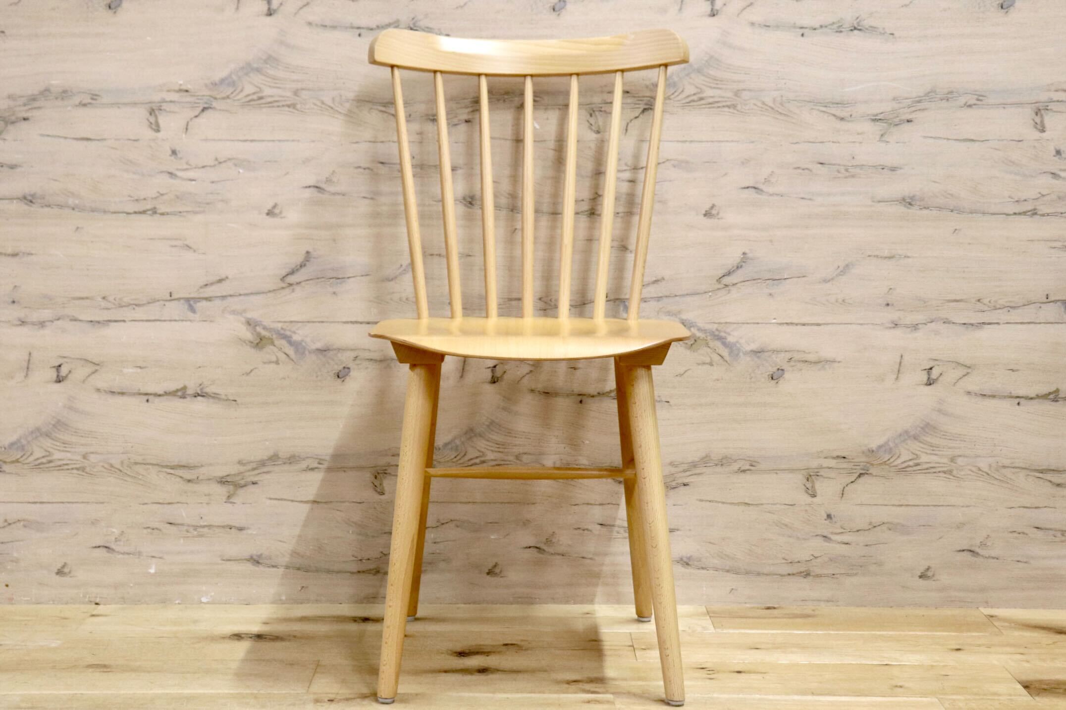 GMIK653○TON / トン アイロニカチェア チェコ製 ダイニングチェア ビーチ材 椅子 天然木 ナチュラル モダン カフェ 定価約2.7万