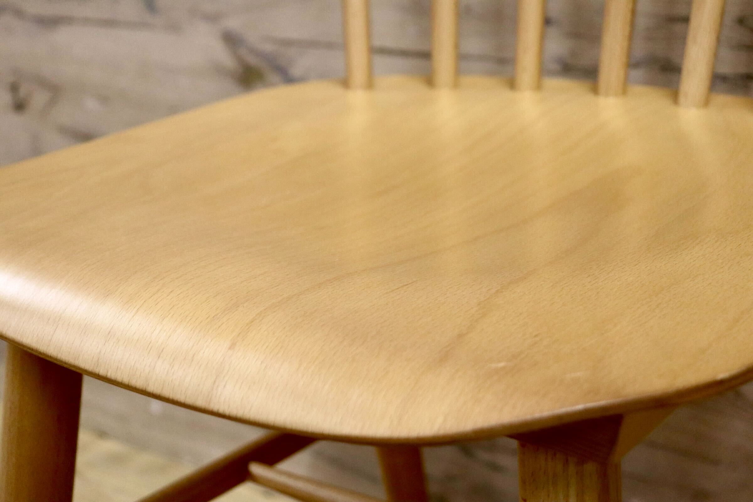 GMIK653○TON / トン アイロニカチェア チェコ製 ダイニングチェア ビーチ材 椅子 天然木 ナチュラル モダン カフェ 定価約2.7万