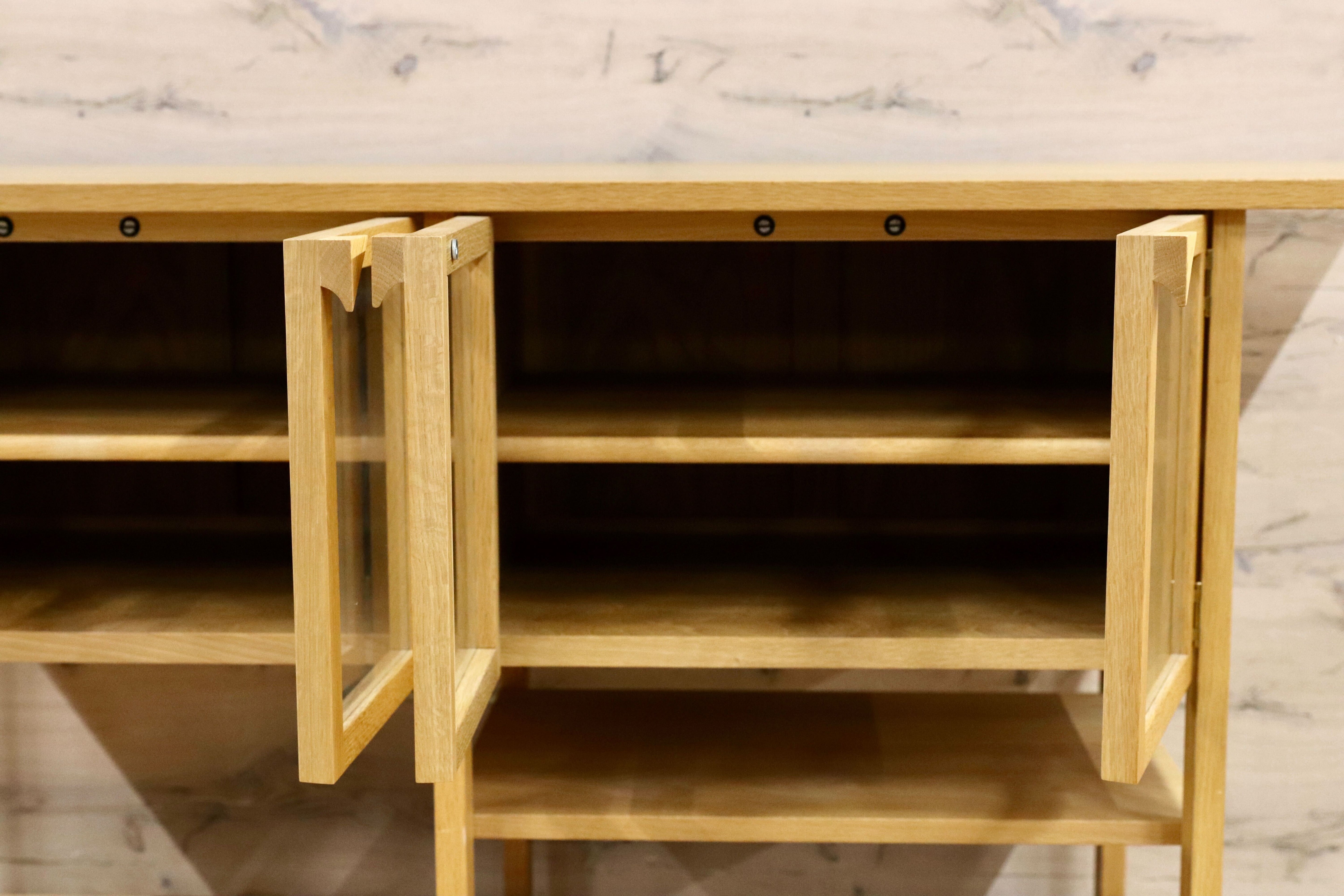 GMHK767○山室家具 LINEA リネア サイドボード リビングボード 楢無垢材 北欧スタイル シェルフ ラック 棚 モデルルーム展示品