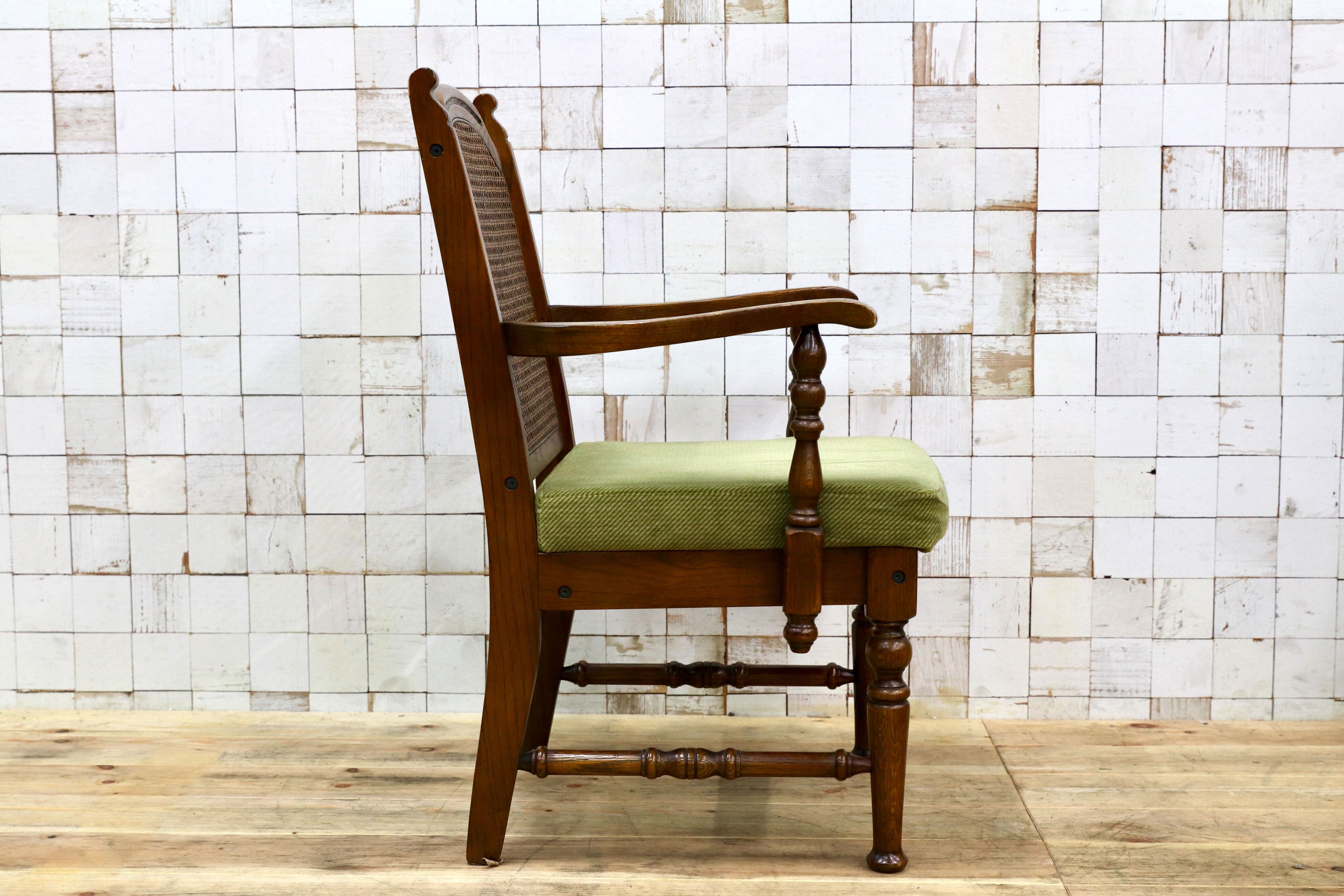 GMIK447A○三越家具 Brugge ブルージュ アームチェア ダイニングチェア 椅子 オーク ファブリック 英国カントリー アンティーク調 レトロ