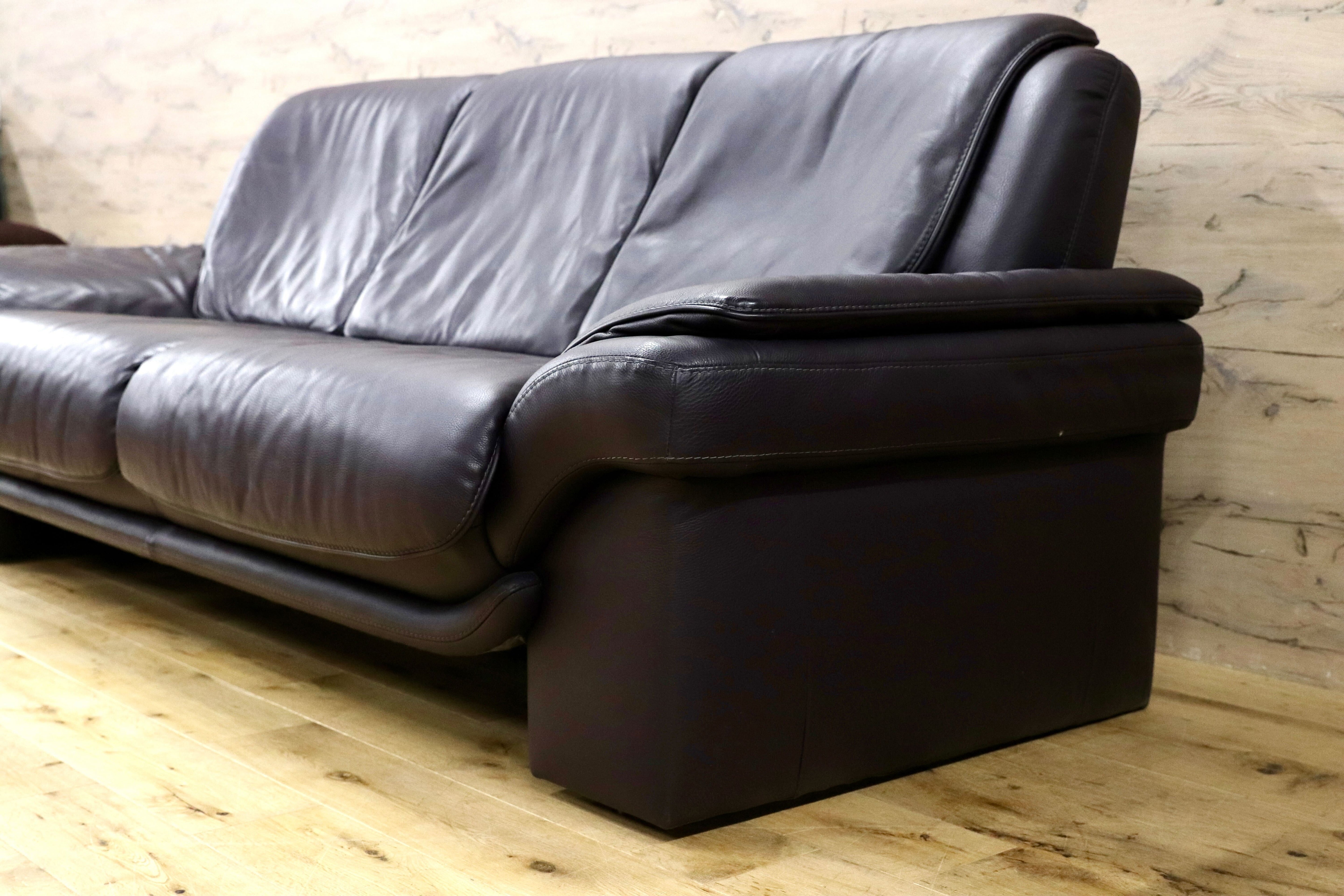 GMIK905C○himolla / ヒモラ パシフィック 3人掛けソファ トリプルソファ 総本革 ダークブラウン ドイツ IDC大塚家具 定価約80万 ※訳あり