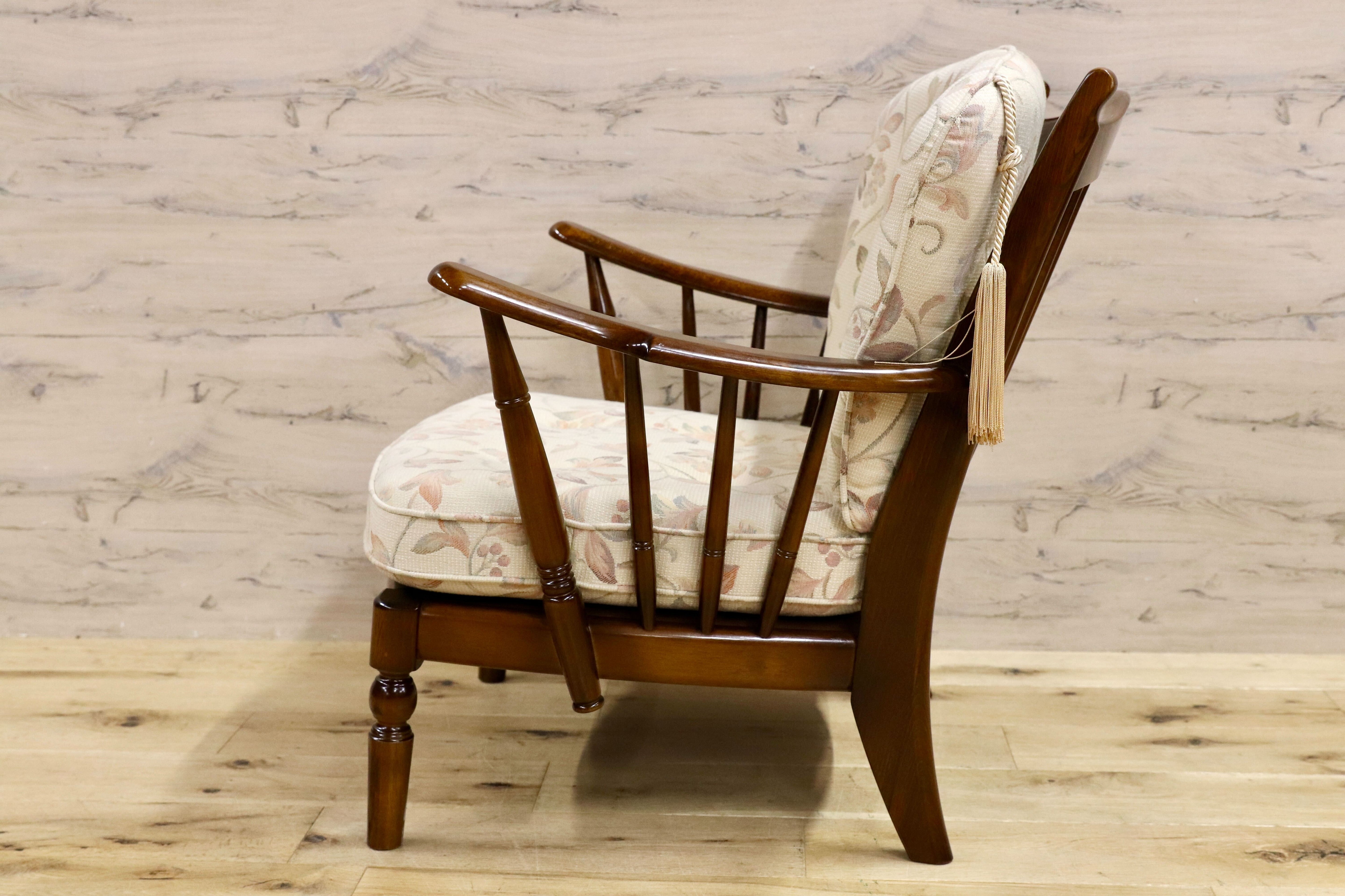 GMHN185○karimoku / カリモク コロニアル アームチェア 椅子 ラウンジチェア 国産家具