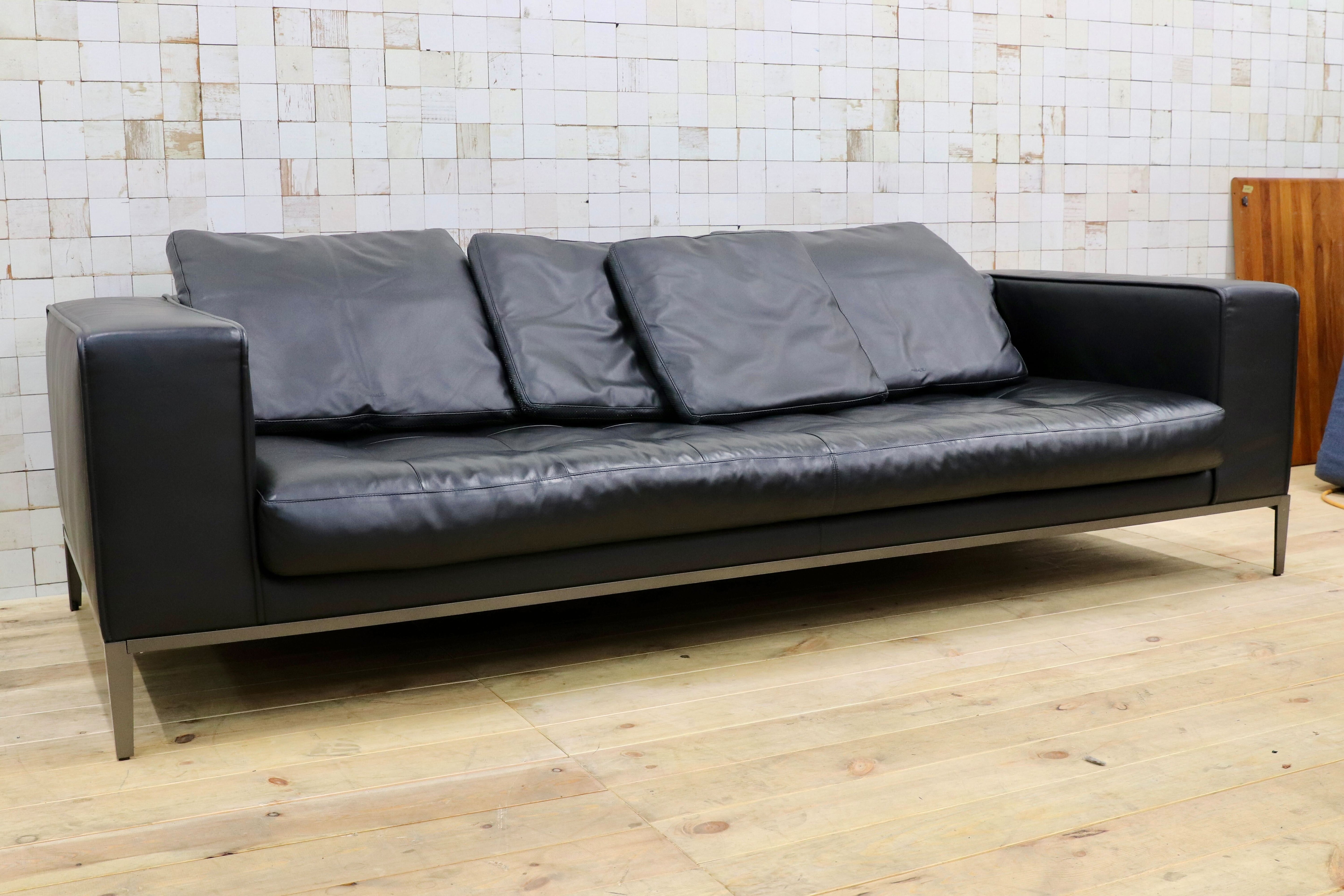GMHK802○B&B ITALIA MAXALTO Simpliciter 3人掛けソファ 長椅子 本革 ブラック アントニオ・チッテリオ 最高級 検)cassina arflex