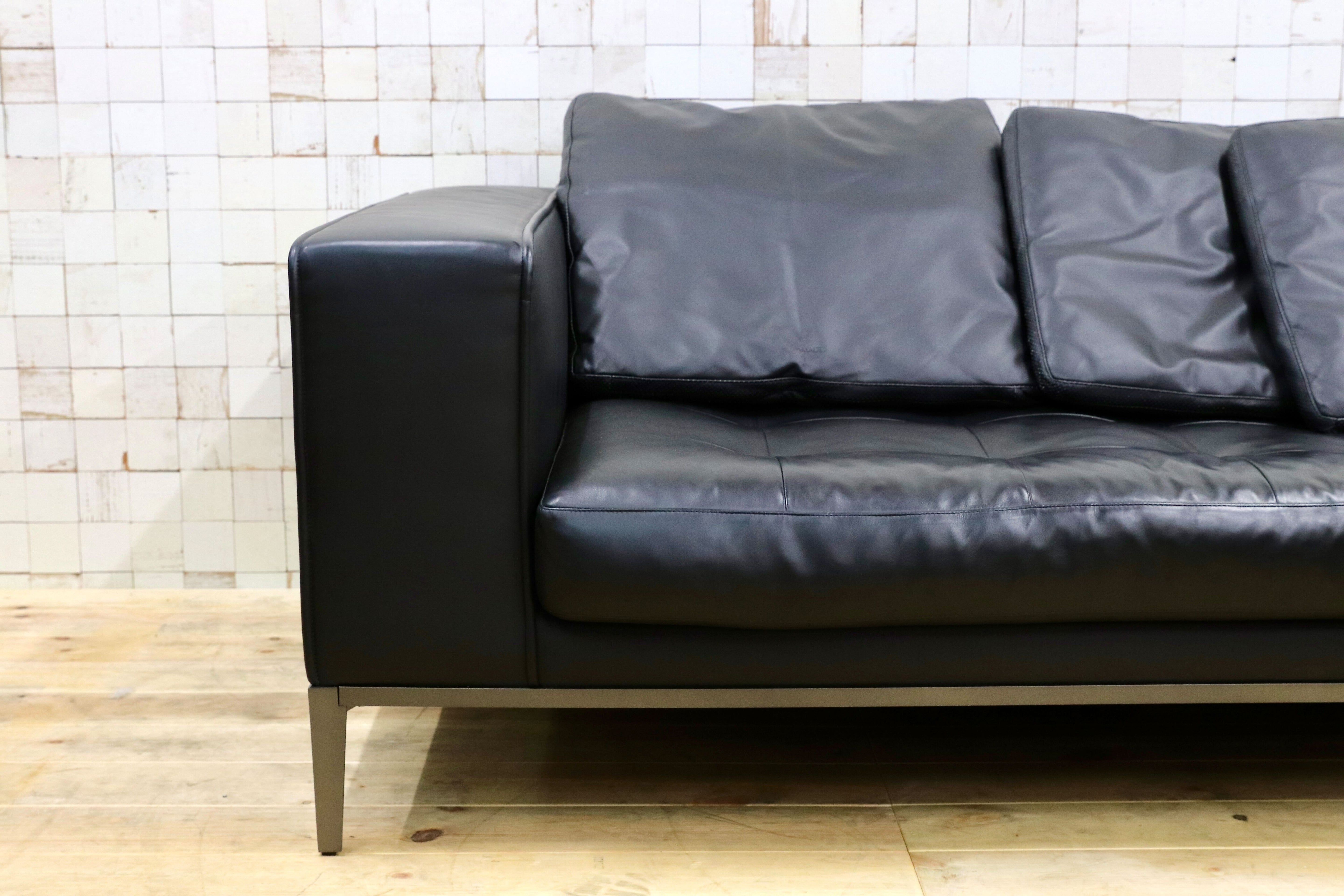 GMHK802○B&B ITALIA MAXALTO Simpliciter 3人掛けソファ 長椅子 本革 ブラック アントニオ・チッテリオ 最高級 検)cassina arflex