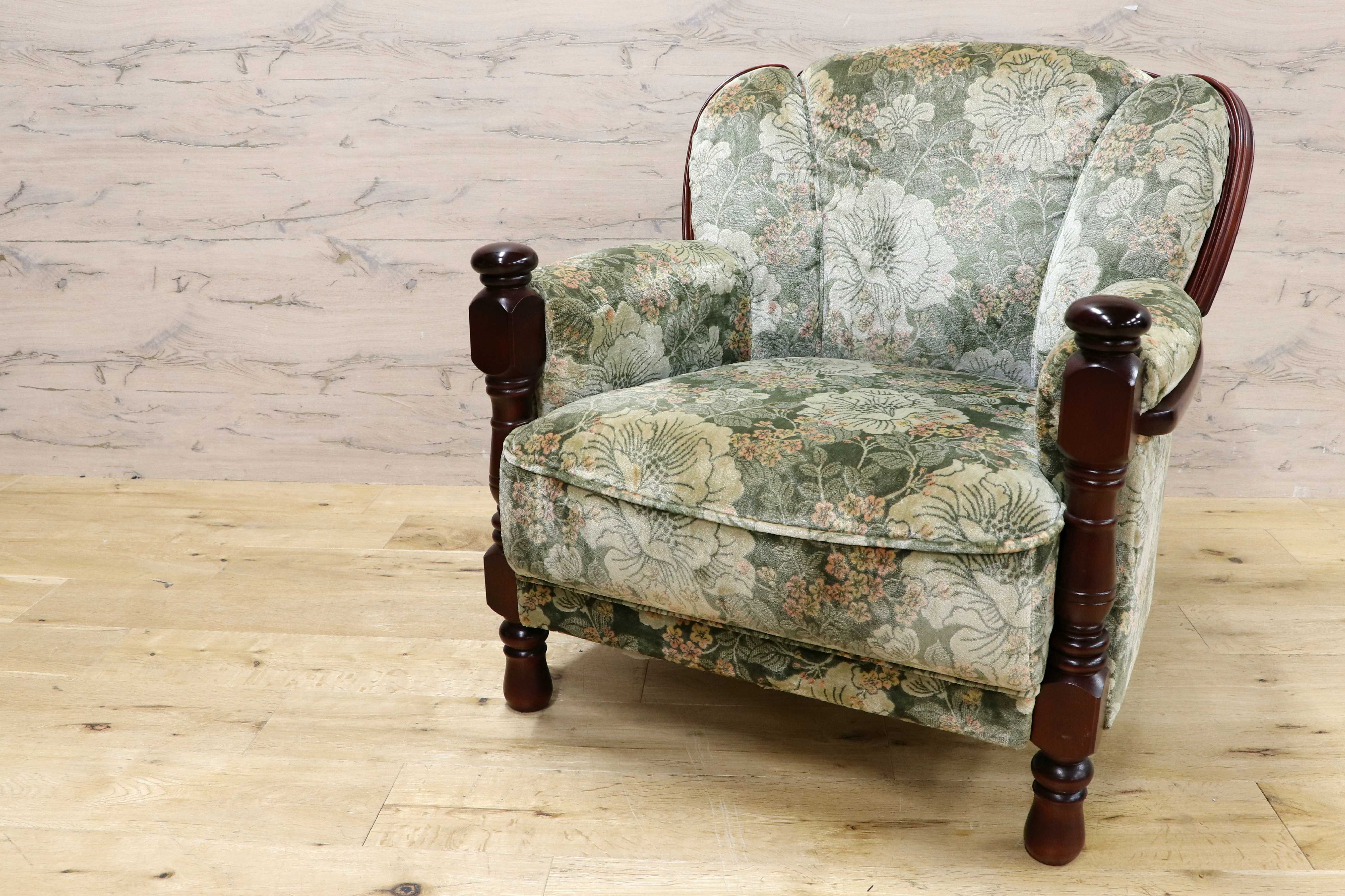 GMIH195B○karimoku / カリモク コロニアル 1人掛けソファ シングルソファ ラウンジチェア 国産家具 ファブリック 花柄 定価約10.4万