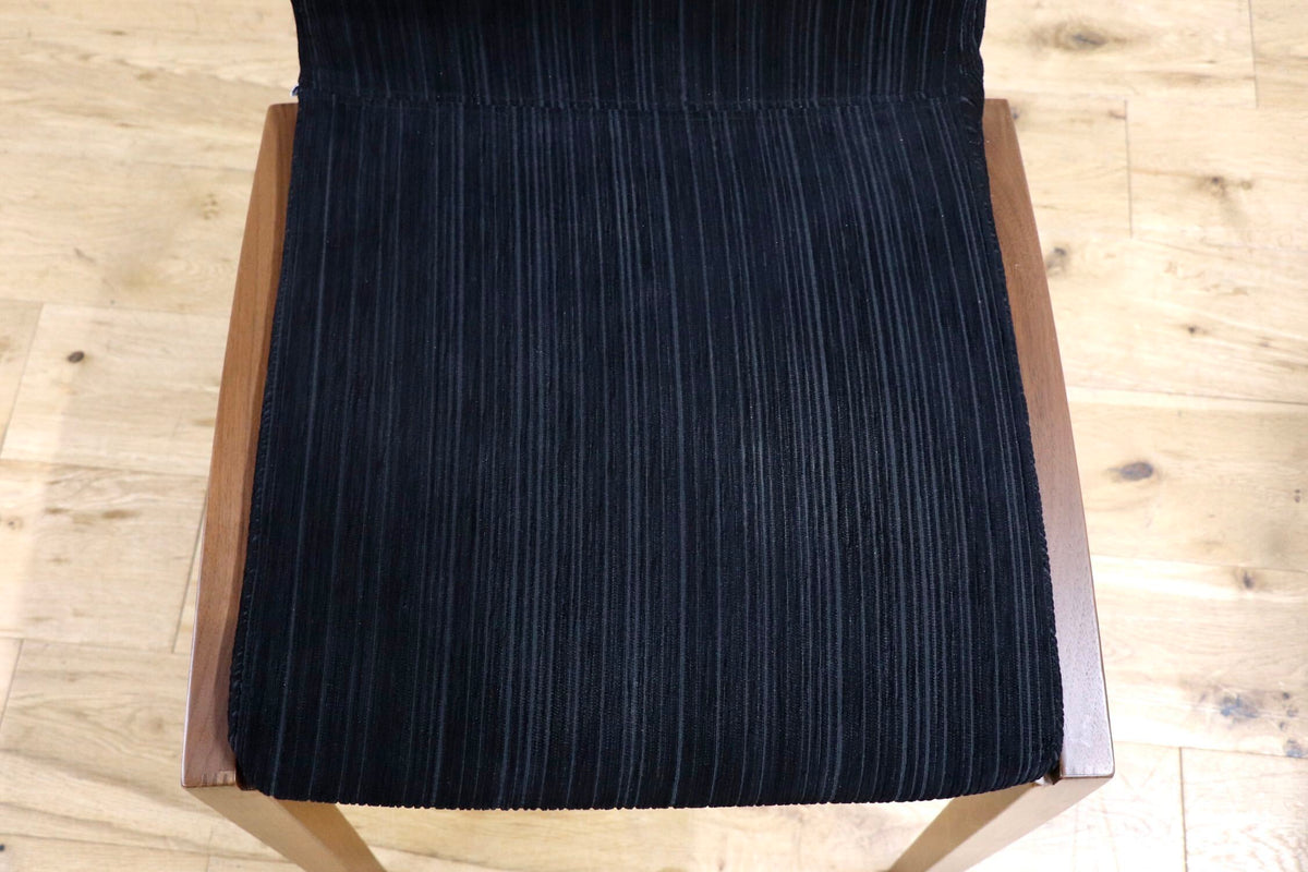 GMJS291B◯BoConcept / ボーコンセプト CUVE カーブ ダイニングチェア 食卓椅子 アームレスチェア カバーリング モダン 2脚セット