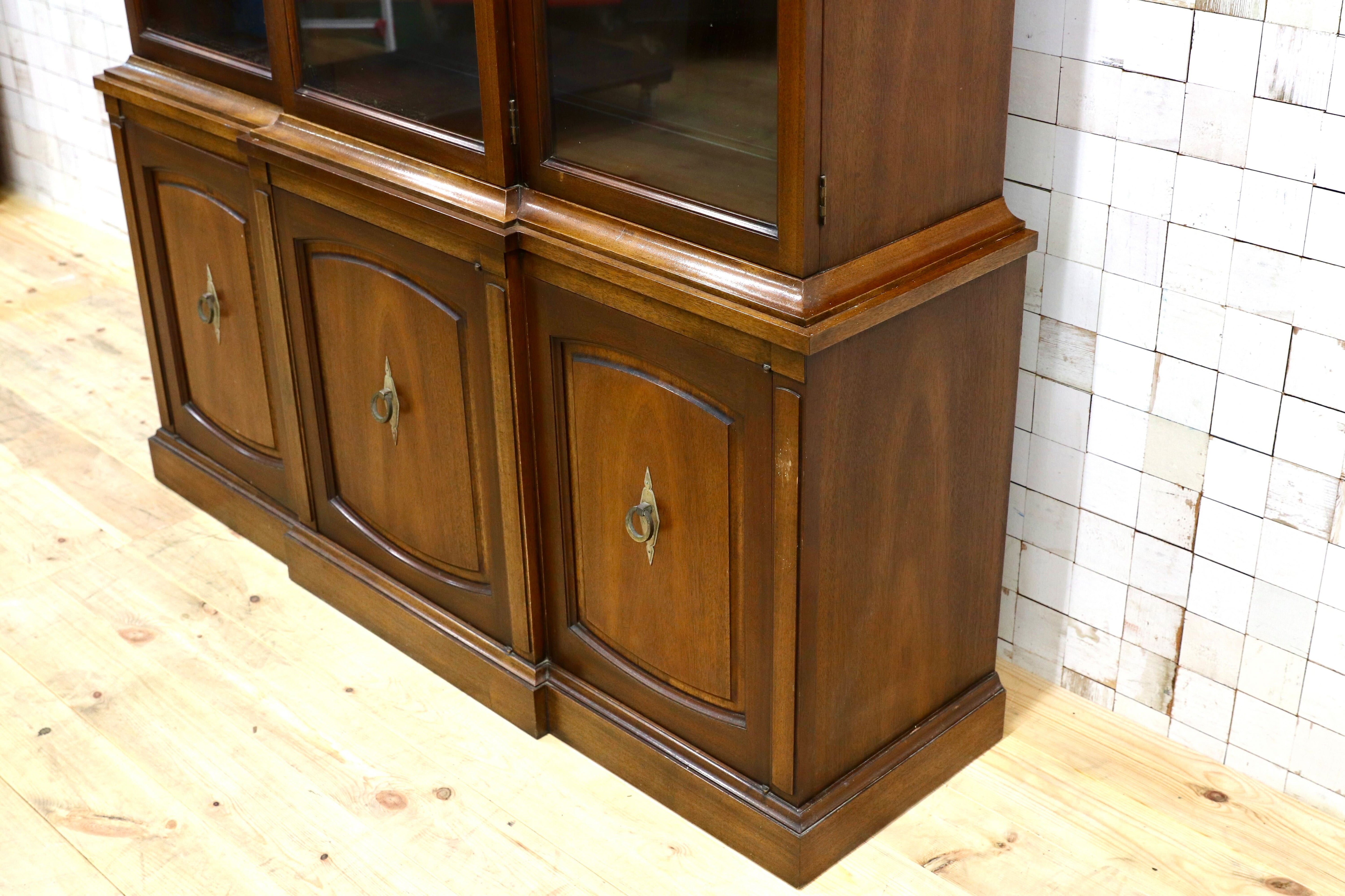 GMHO64○DREXEL HERITAGE / ドレクセルヘリテイジ Triune トライユン 食器棚 キャビネット 飾り棚 クラシック ヴィンテージ 定価約100万