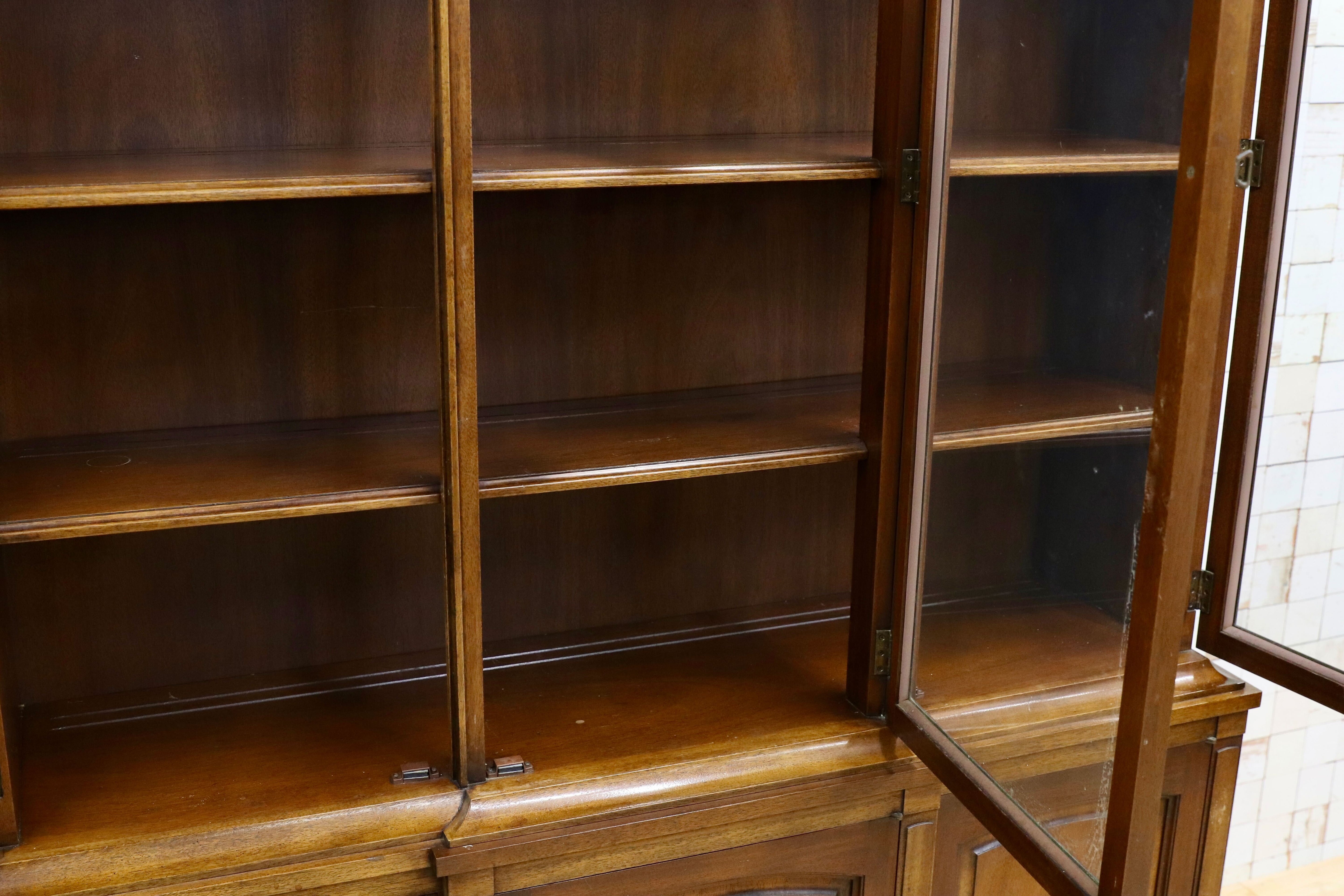 GMHO64○DREXEL HERITAGE / ドレクセルヘリテイジ Triune トライユン 食器棚 キャビネット 飾り棚 クラシック ヴィンテージ 定価約100万