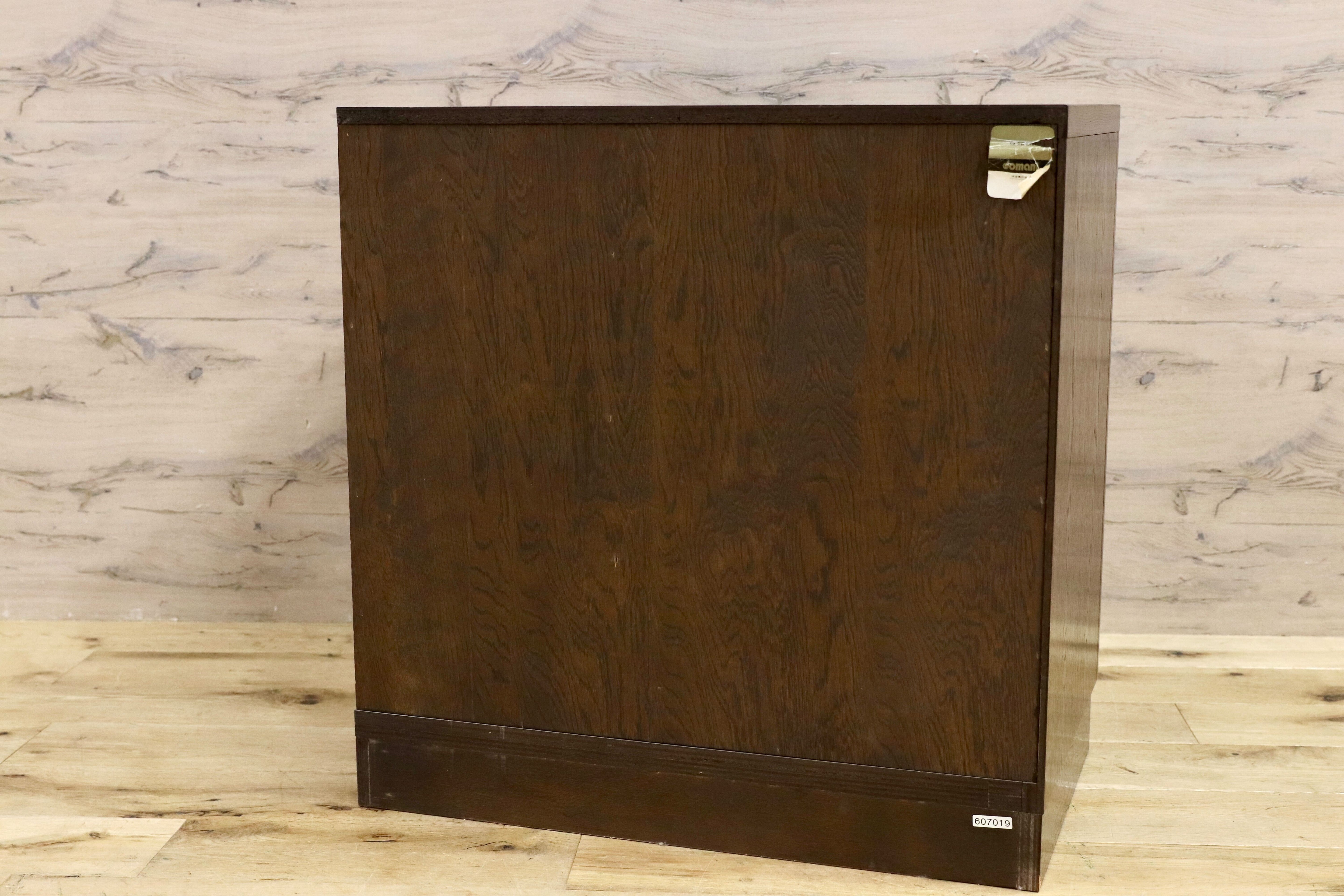 GMHN182A○domani / ドマーニ Morganton モーガントン コーナーキャビネット ヒッコリーブラウン カリモク最高峰 クラシック アンティーク