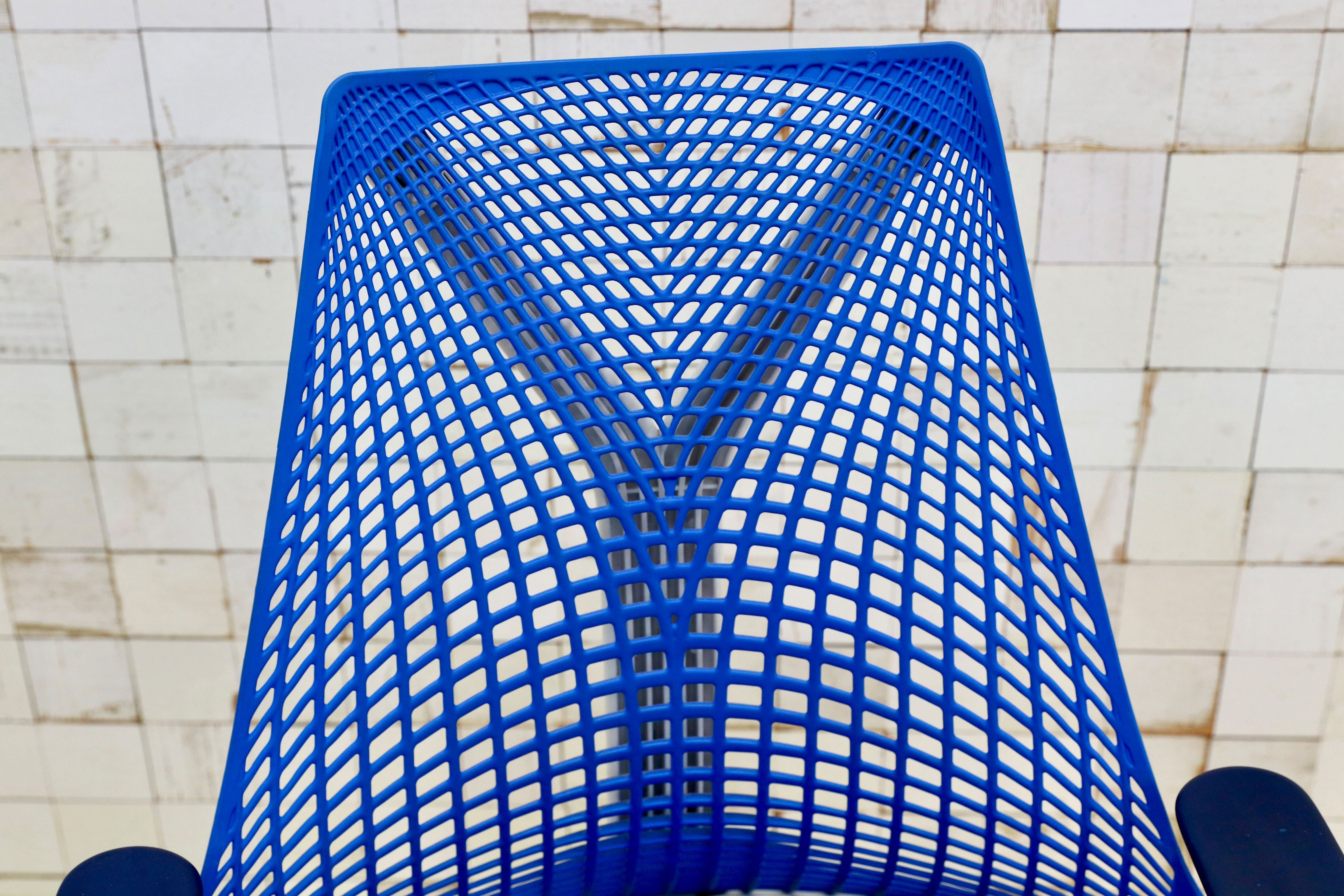 GMHK379B○Herman Miller / ハーマンミラー セイルチェア デスクチェア オフィスチェア ワークチェア ブルー 定価約11.8万