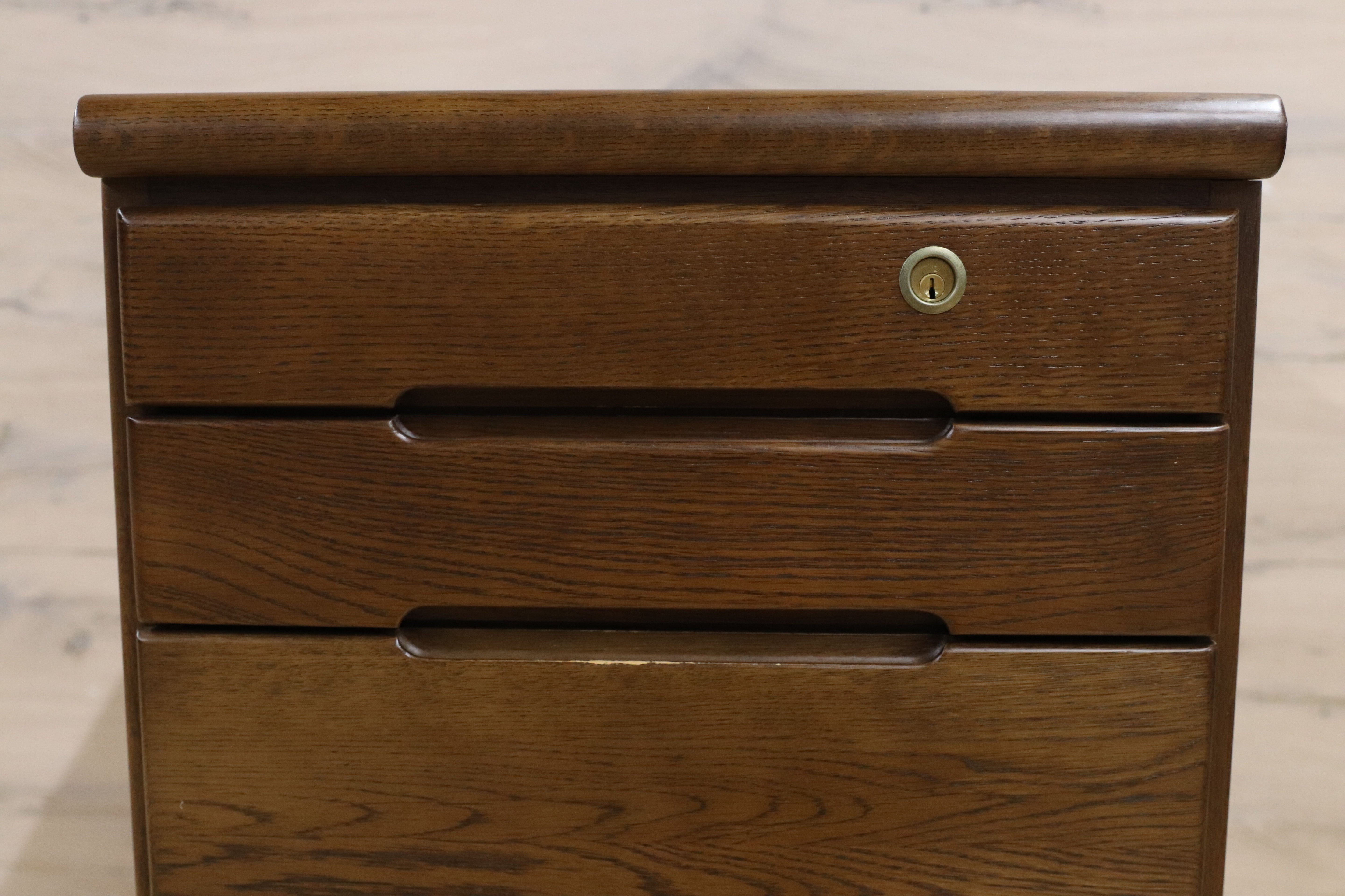 GMHN189AA○karimoku / カリモク 5段チェスト 脇机 袖机 デスクワゴン オーク ブラウン 国産家具 サイドキャビネット