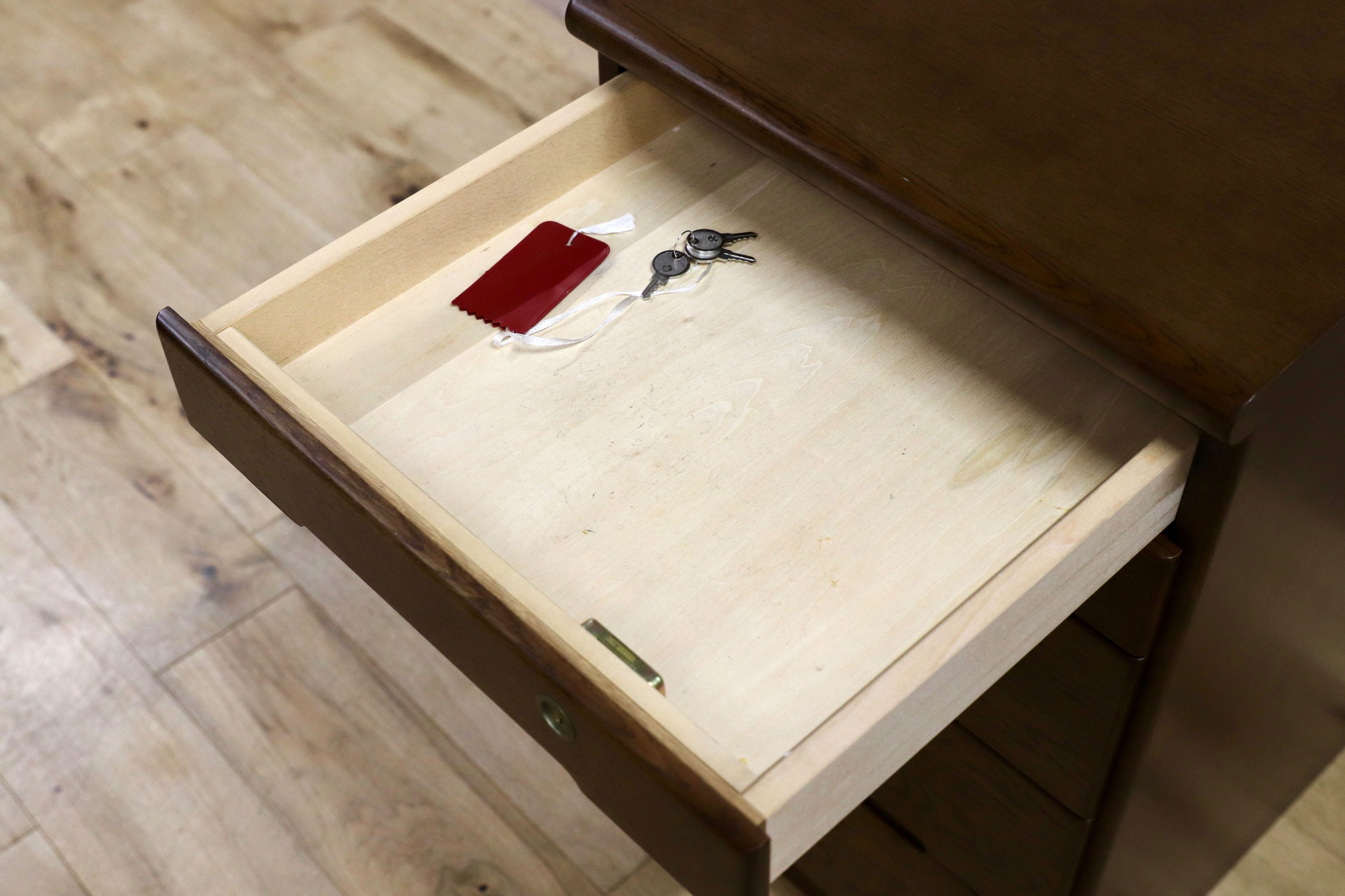 GMHN189AA○karimoku / カリモク 5段チェスト 脇机 袖机 デスクワゴン オーク ブラウン 国産家具 サイドキャビネット