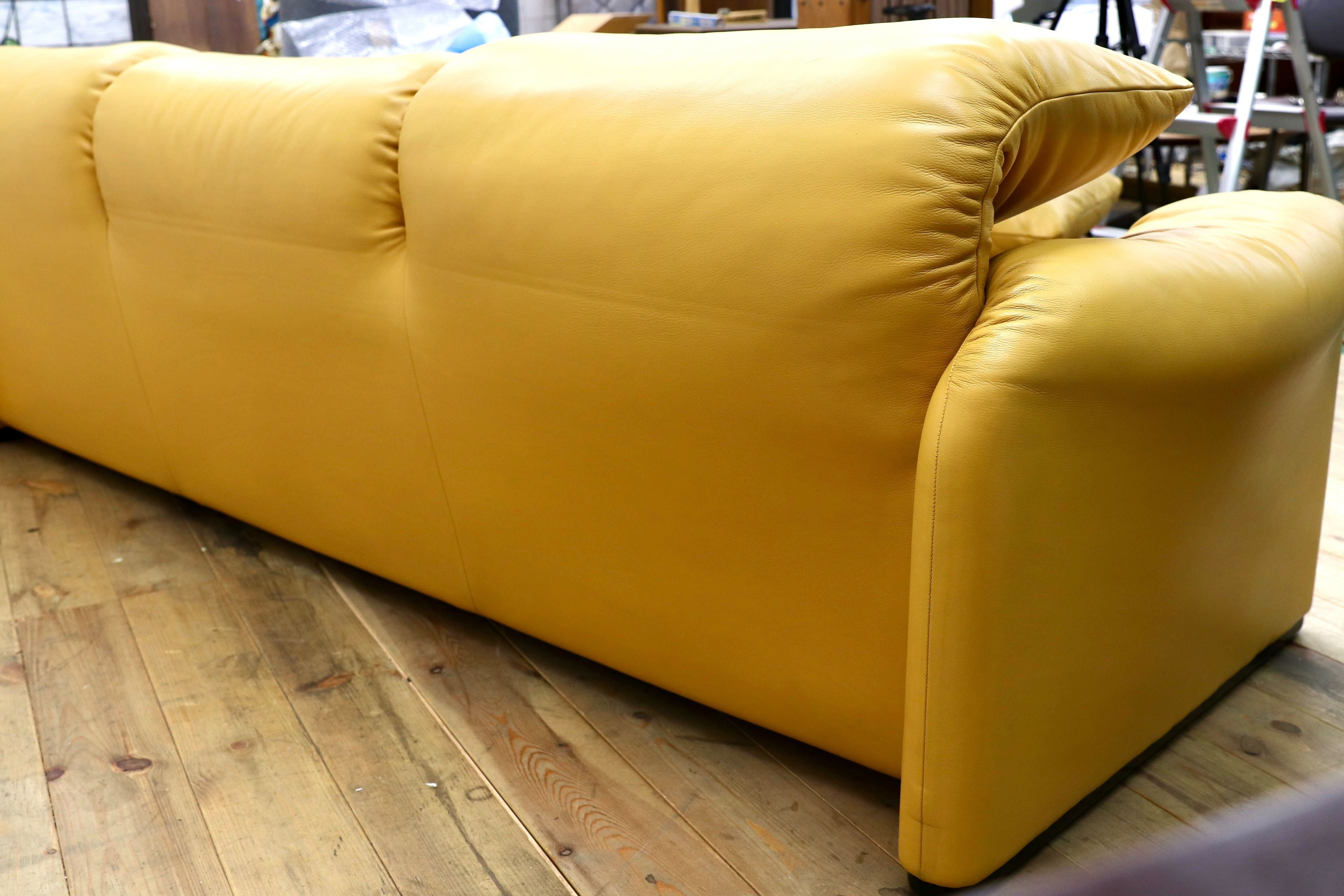 GMIK889○Cassina / カッシーナ MARALUNGA マラルンガ 3人掛けソファ トリプルソファ マスタードイエロー ヴィコ マジストレッティ 約262万