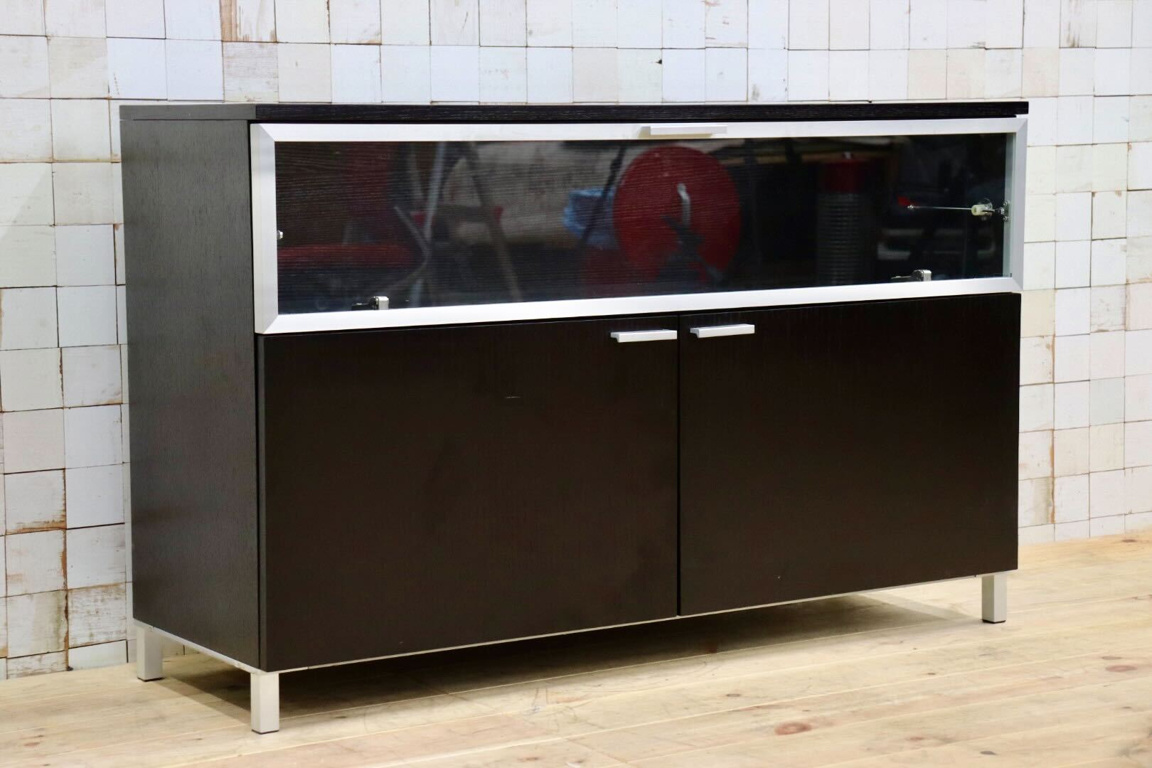 GMGS211○サイドボード キャビネット ショーケース 飾り棚 スタイリッシュ シンプル モダン ガラストップ 検)ボーコンセプト