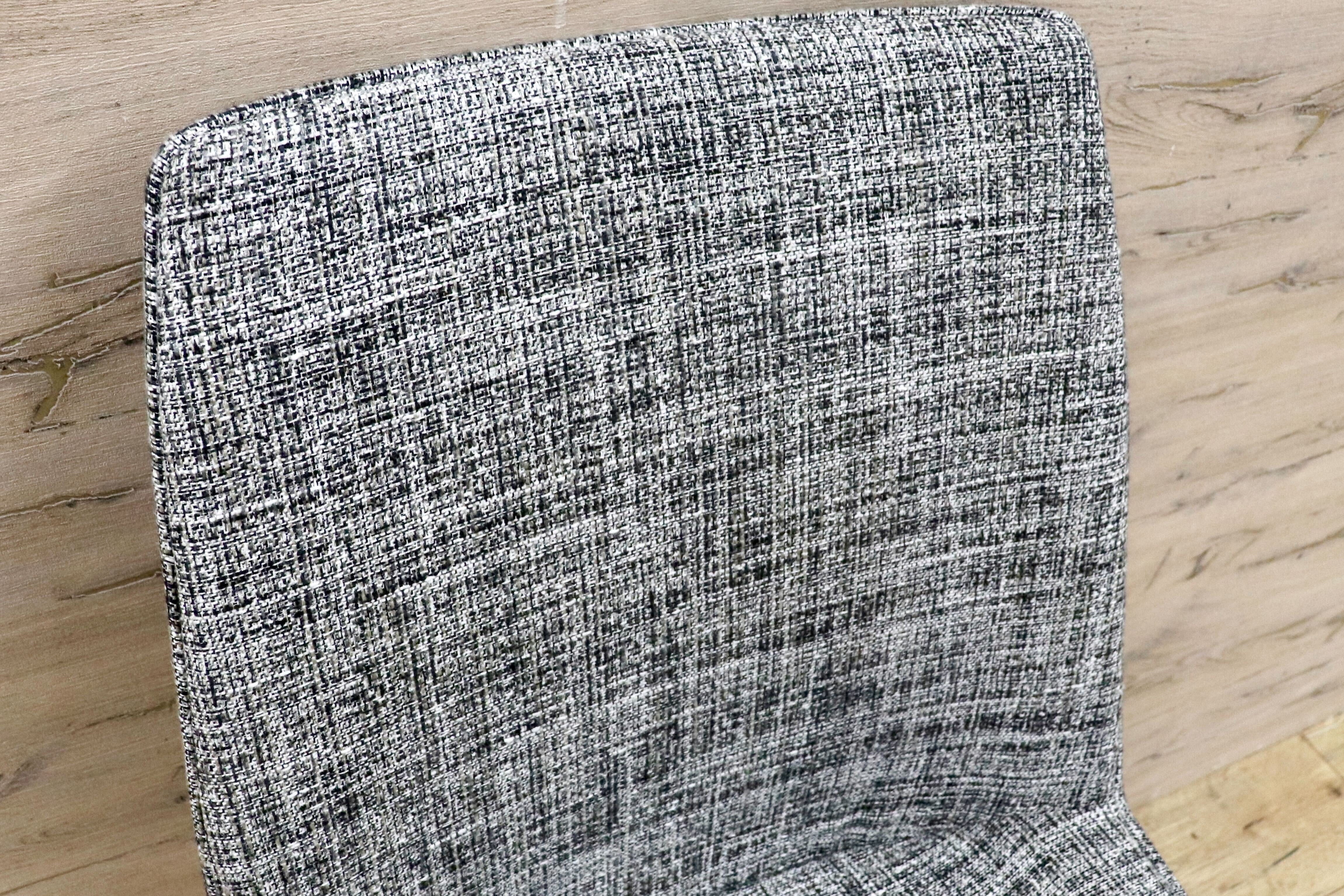 GMHH398B○HUKLA / フクラ LINTE ファブリック モダン ダイニングチェア 椅子 チェア アームレスチェア 定価約6万 モデルルーム展示品