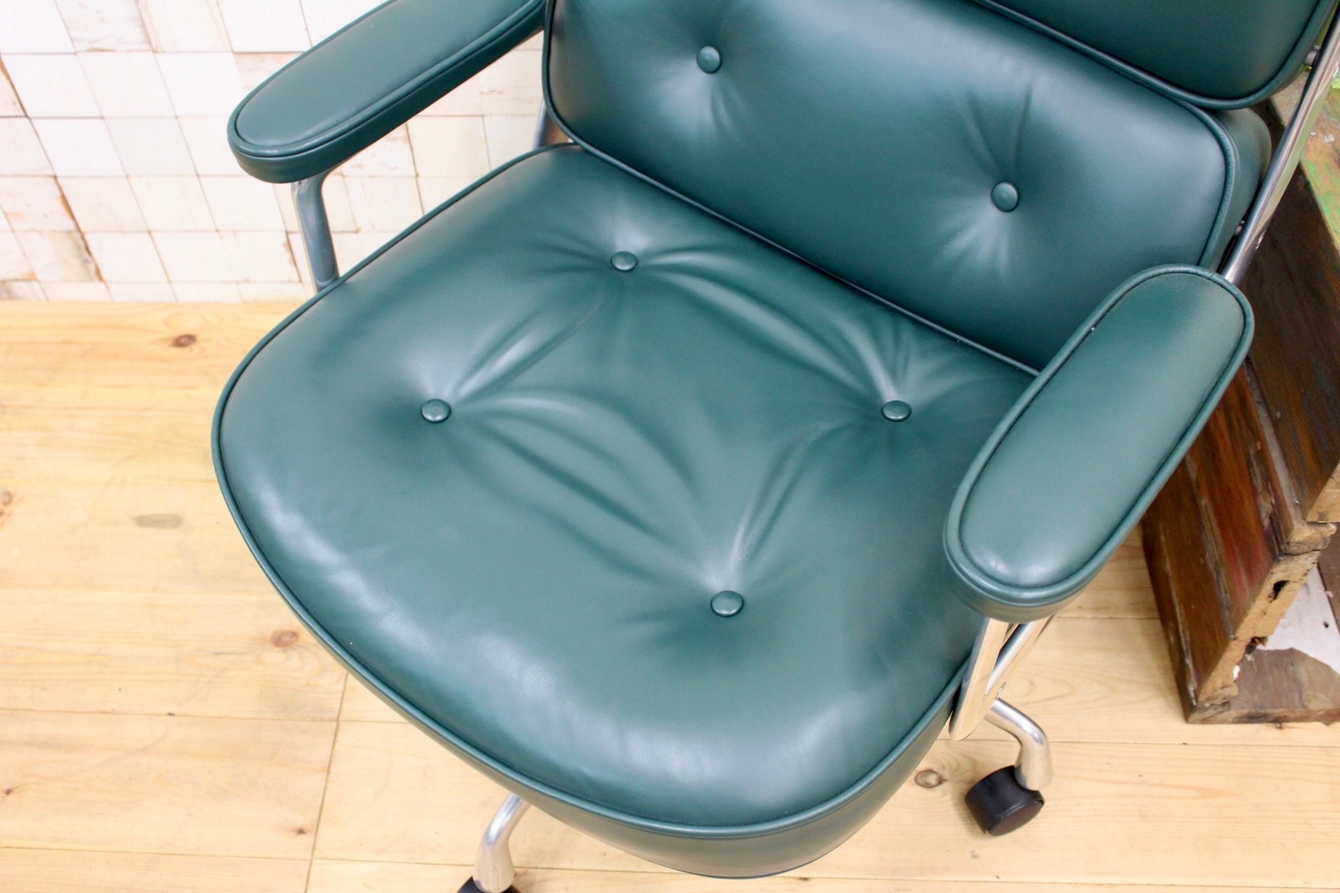 GMJO87L○Herman Miller / ハーマンミラー イームズ エグゼクティブチェア タイムライフチェア 本革 グリーン チャールズ&レイ 定価約95万