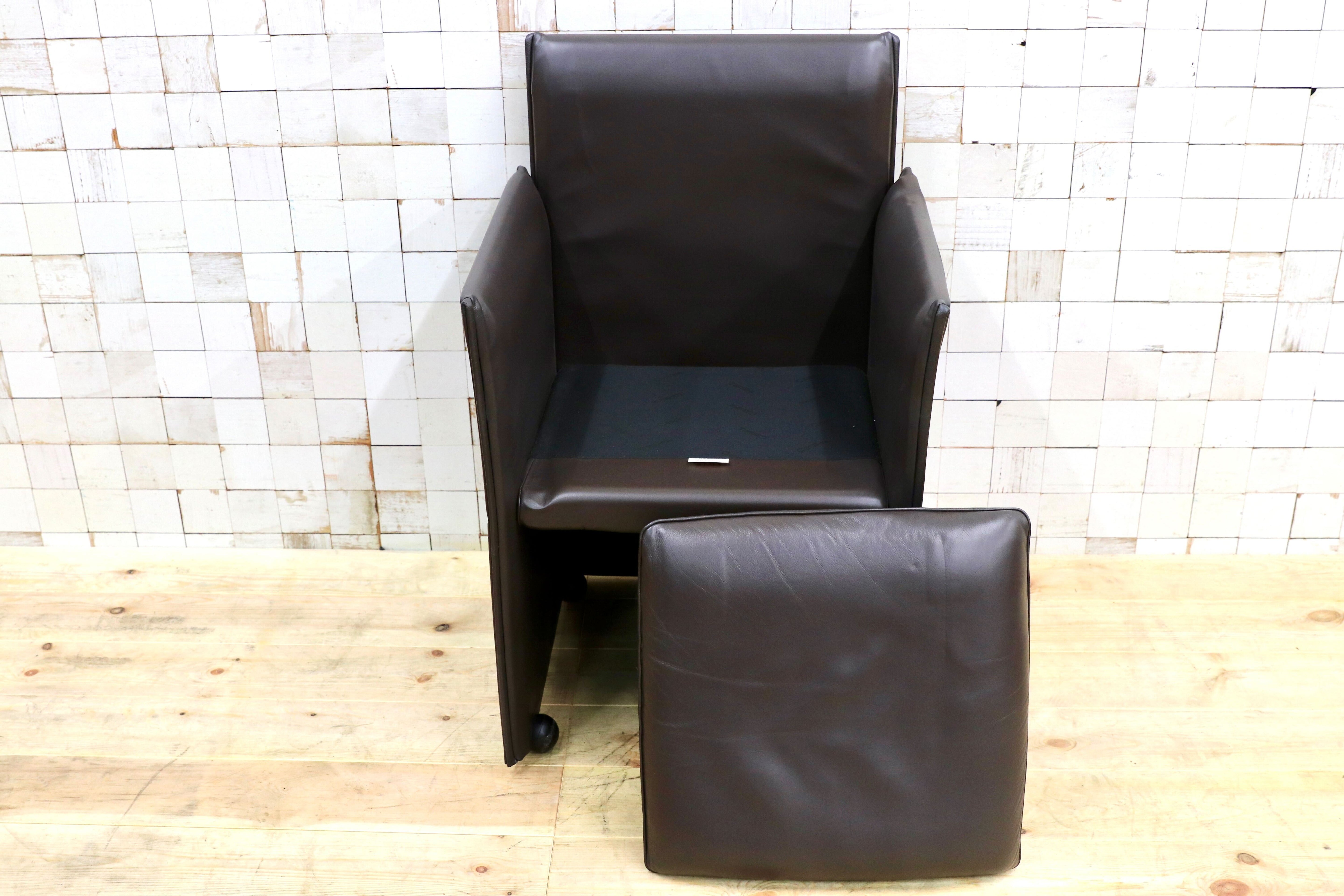 GMHK778A○Cassina / カッシーナ BREAK ブレーク 本革 レザー アームチェア 椅子 キャスター付き マリオ・ベリーニ イタリアモダン 約56万