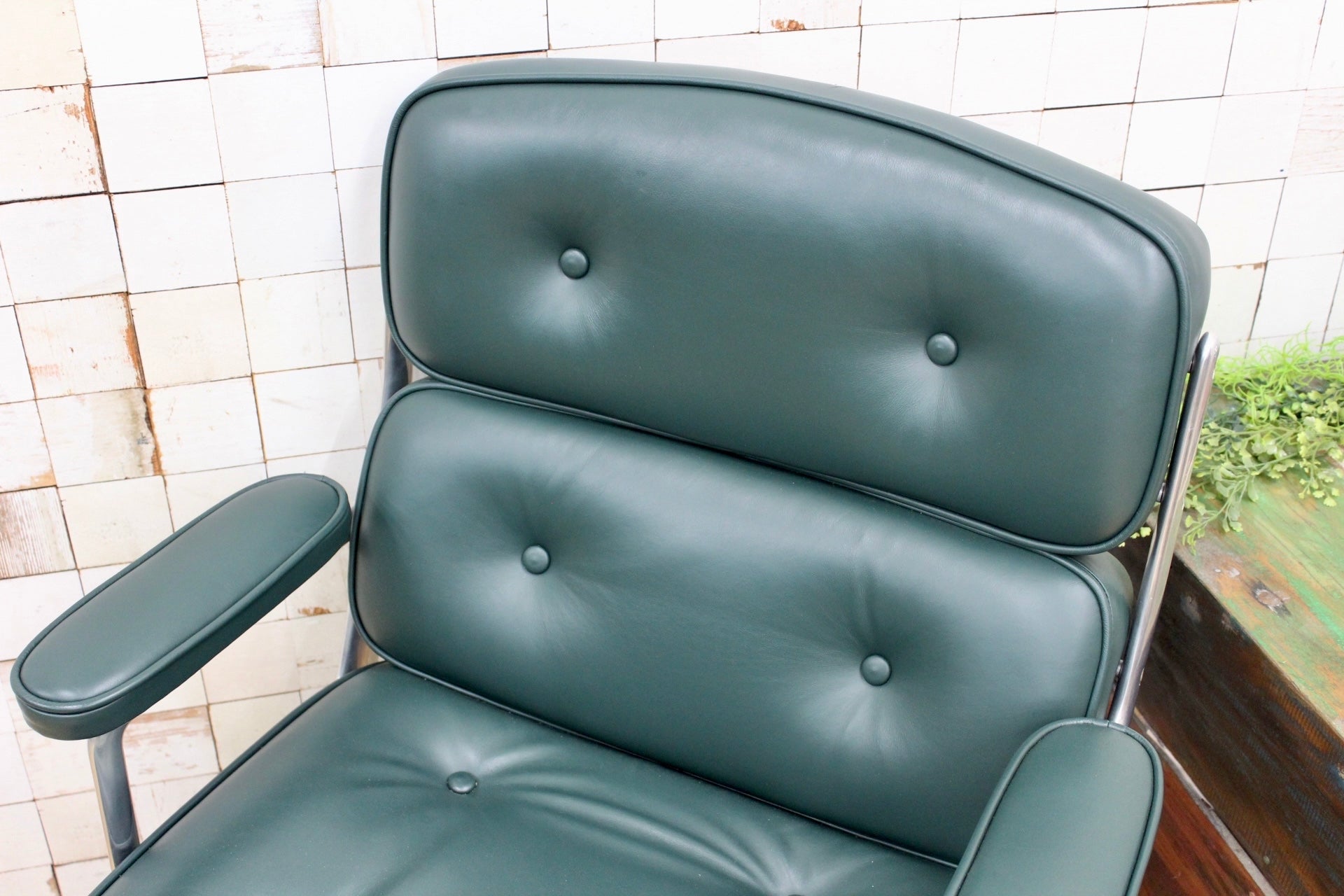 GMJO87R○Herman Miller / ハーマンミラー イームズ エグゼクティブチェア タイムライフチェア 本革 グリーン チャールズ&レイ 定価約95万