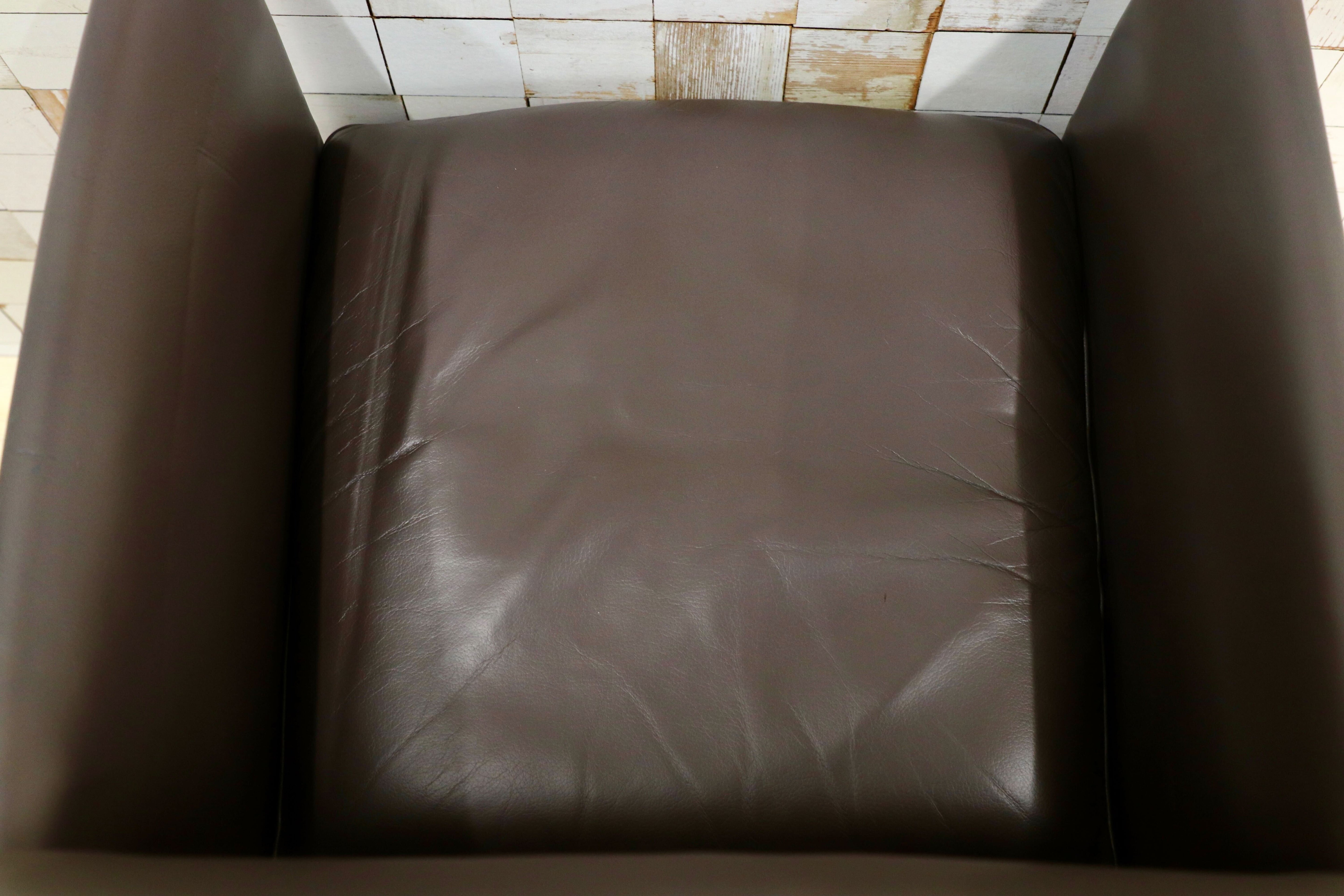 GMHK778B○Cassina / カッシーナ BREAK ブレーク 本革 レザー アームチェア 椅子 キャスター付き マリオ・ベリーニ イタリアモダン 約56万