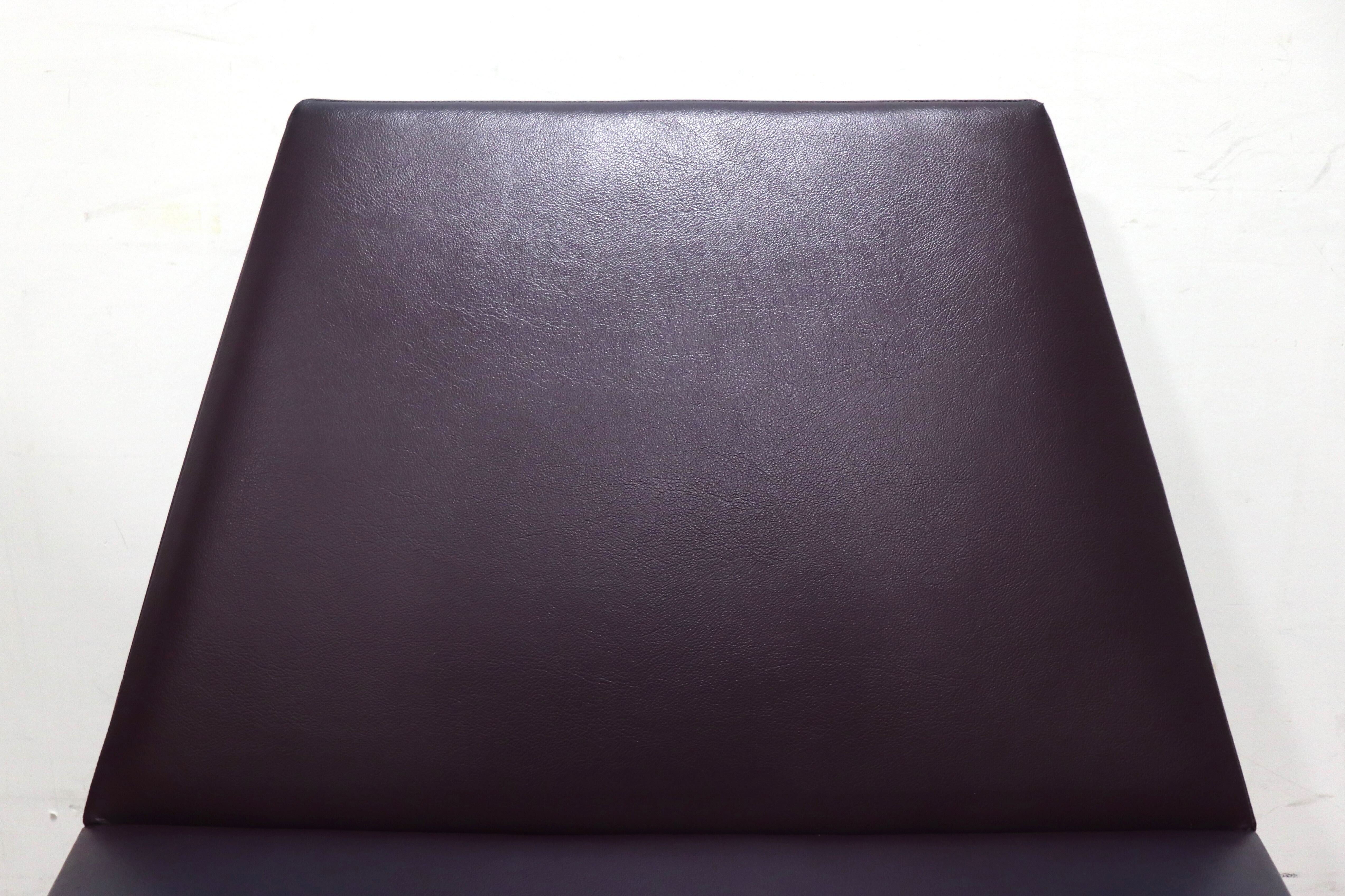 GMHH135A○Cassina ixc / カッシーナイクスシー ラウンジチェア システムチェア 椅子 1人掛けソファ ロビー レザー イタリア ポストモダン