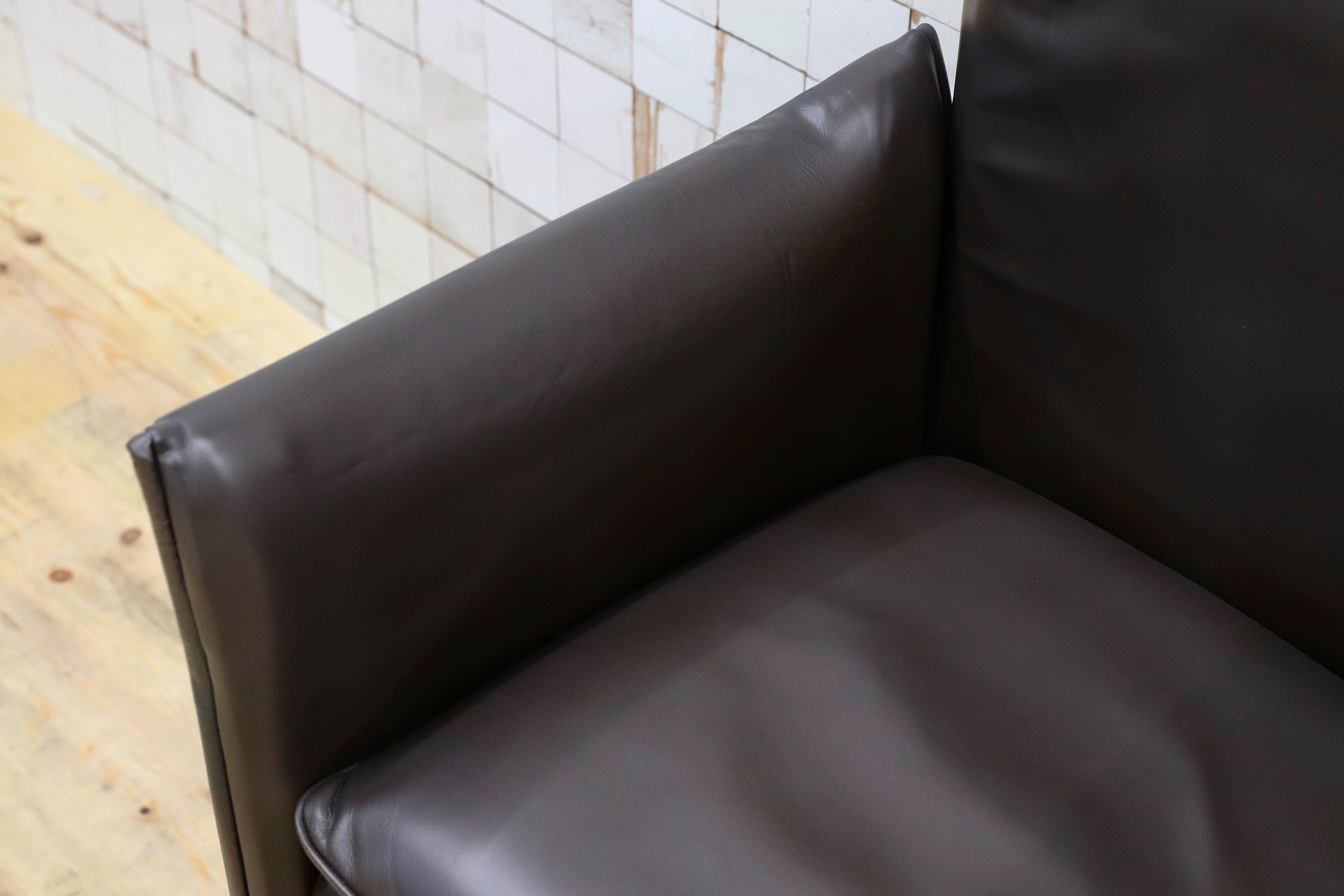 GMHK778D○Cassina / カッシーナ BREAK ブレーク 本革 レザー アームチェア 椅子 キャスター付き マリオ・ベリーニ イタリアモダン 約56万