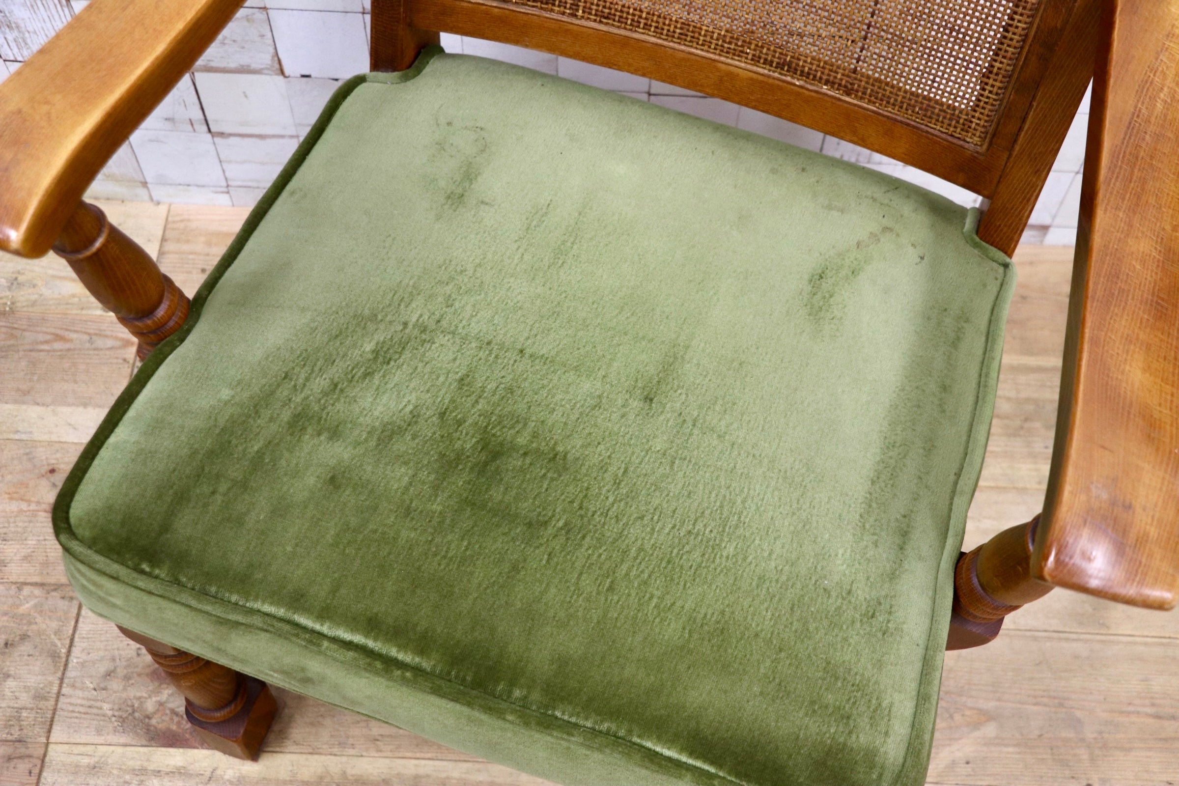 GMJS166C○KASHIWA / 柏木工 アームチェア ダイニングチェア 椅子 レトロ 飛騨の家具 カフェ アンティーク ヴィンテージ ファブリック 木製