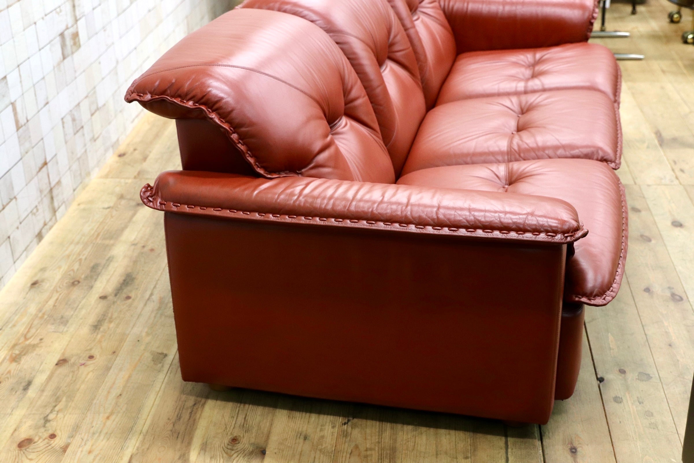 GMJN8C○FUJI FURNITURE / 冨士ファニチア 総本革 3人掛けソファ トリプルソファ 国産家具 ヴィンテージ 80年代 稀少