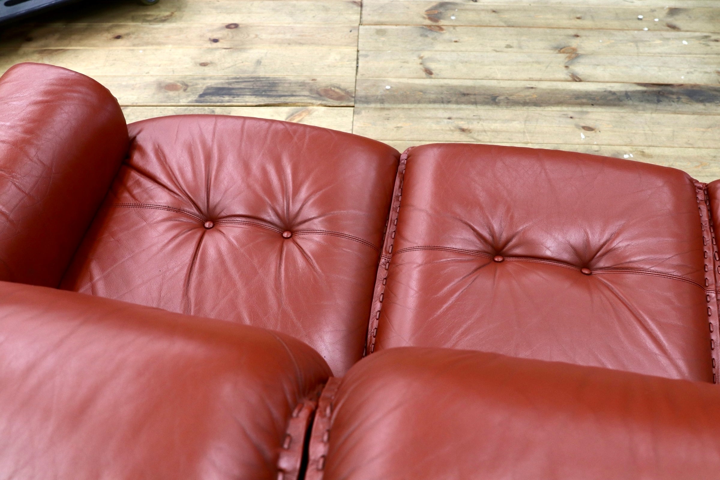 GMJN8C○FUJI FURNITURE / 冨士ファニチア 総本革 3人掛けソファ トリプルソファ 国産家具 ヴィンテージ 80年代 稀少