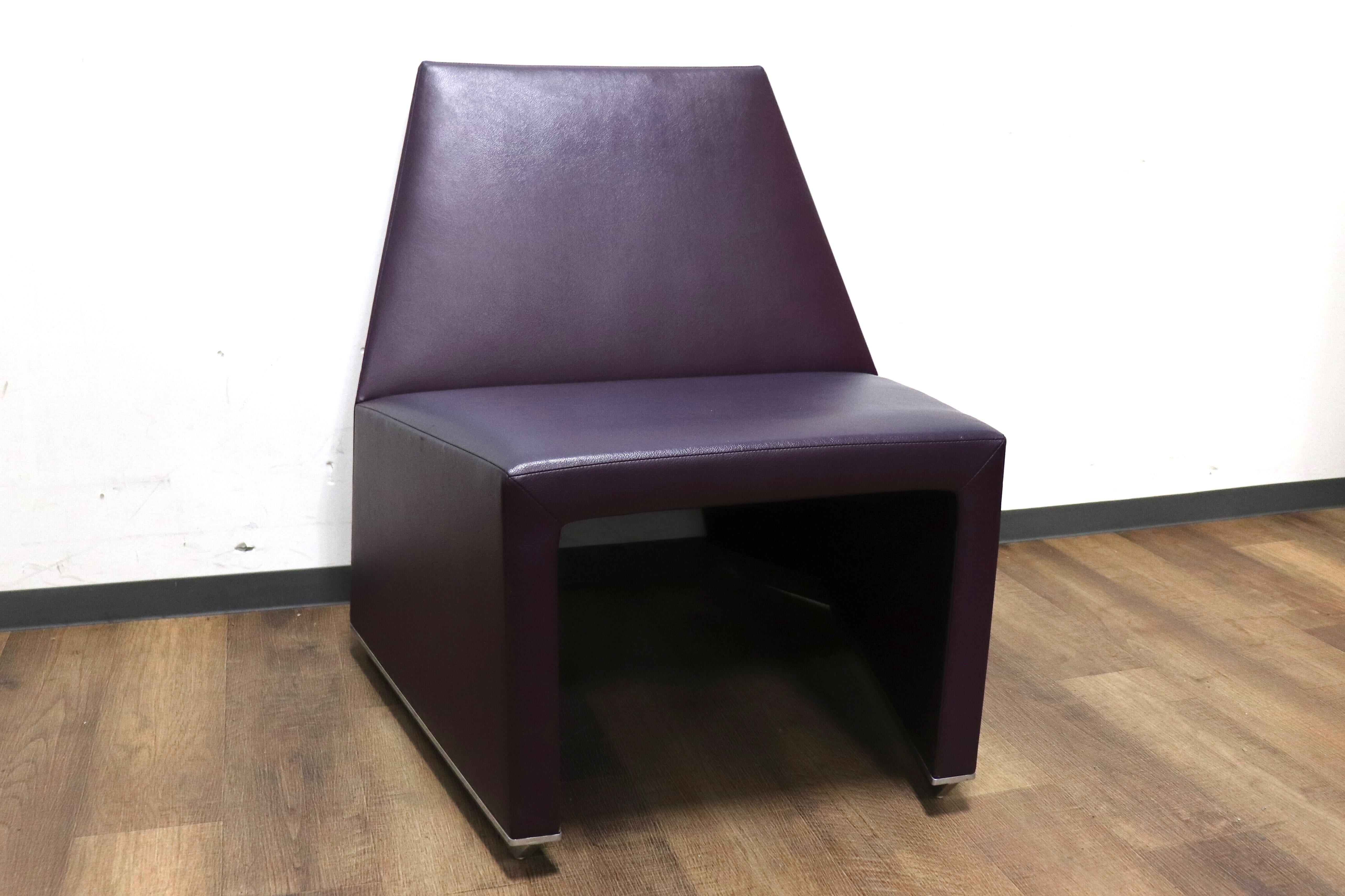 GMHH135B○Cassina ixc / カッシーナイクスシー ラウンジチェア システムチェア 椅子 1人掛けソファ ロビー レザー イタリア ポストモダン