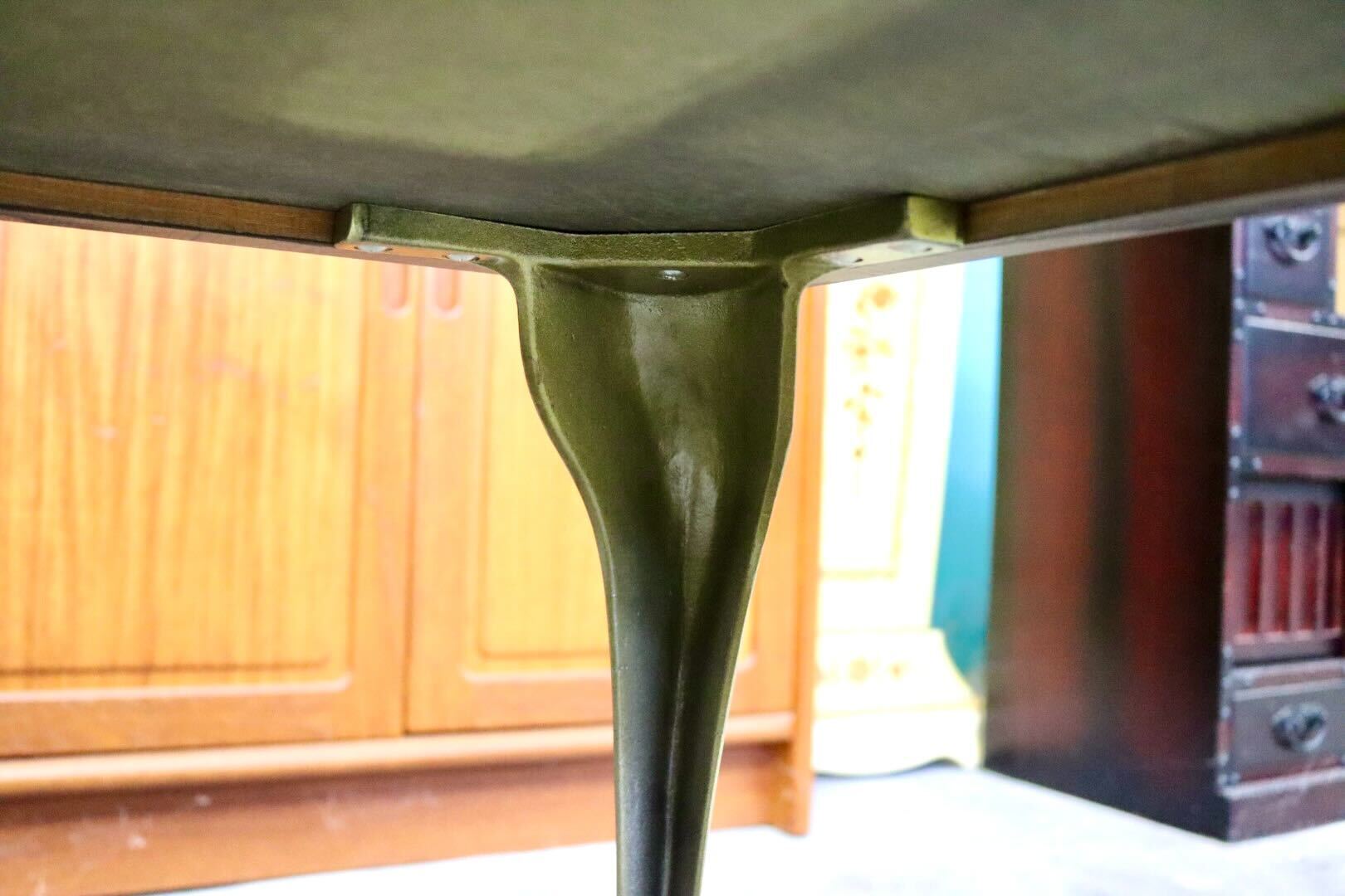 GMIH273A○アンティーク調 クラシック エレガント センターテーブル リビングテーブル ラグジュアリー モダン 特注