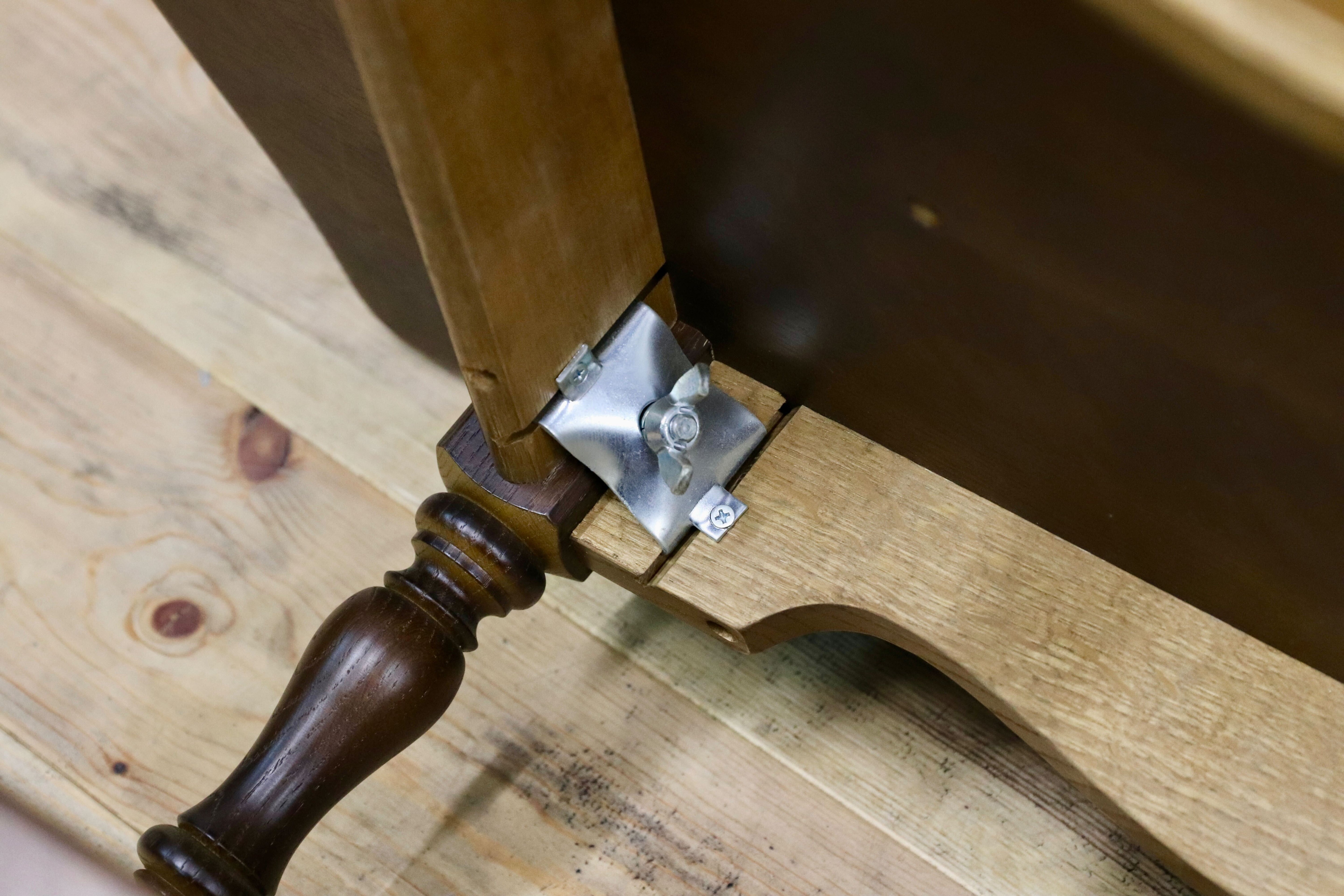 GMIS551A○飛騨産業 / HIDA 穂高 キツツキ センターテーブル リビングテーブル 応接机 オールド カントリー オーク材 定価約12万