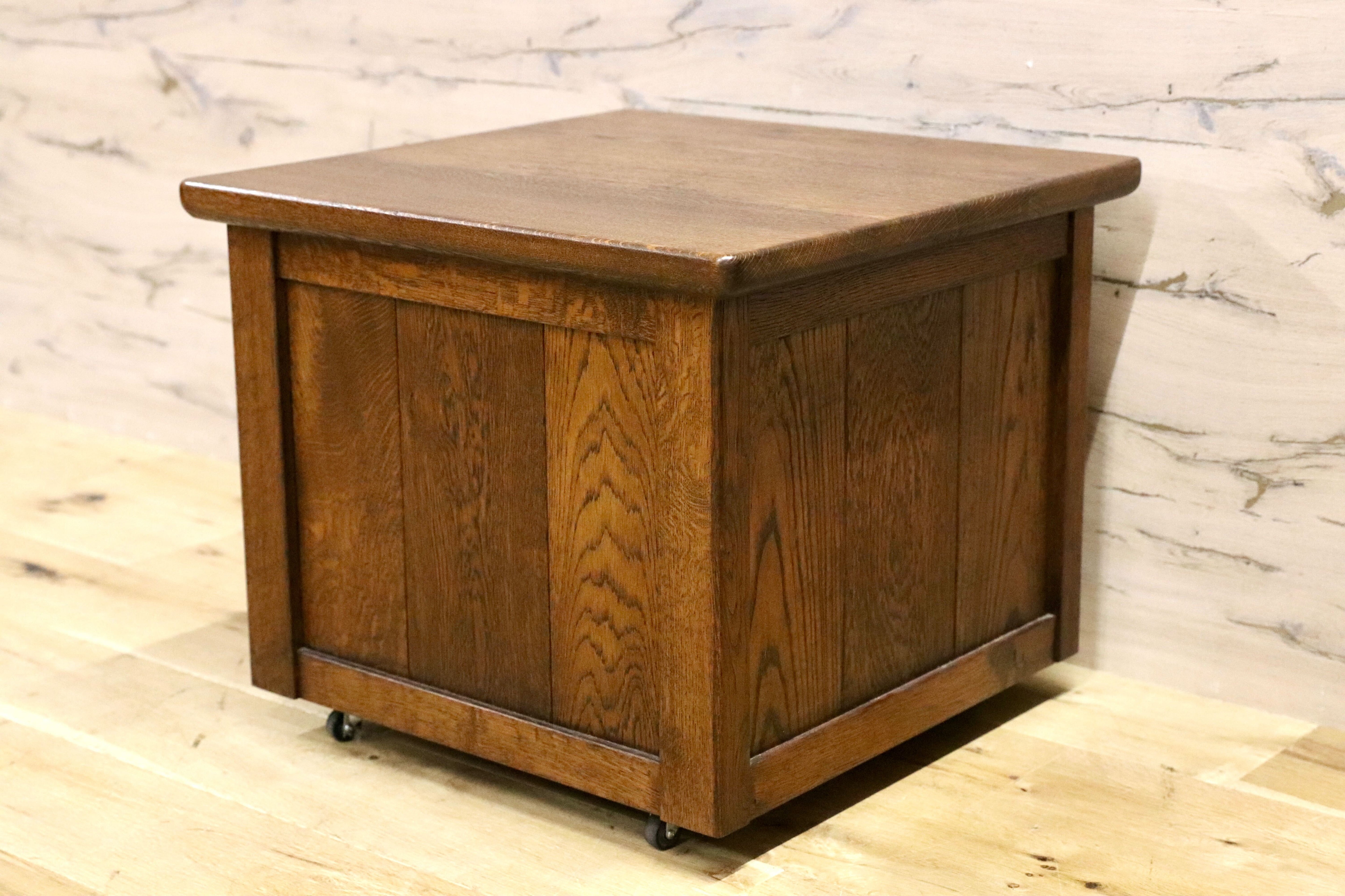 GMHN208A○オーク無垢材 収納付き スツール ボックス チェア キャスター付き 西洋 英国 オランダ ダッチカントリー アンティーク