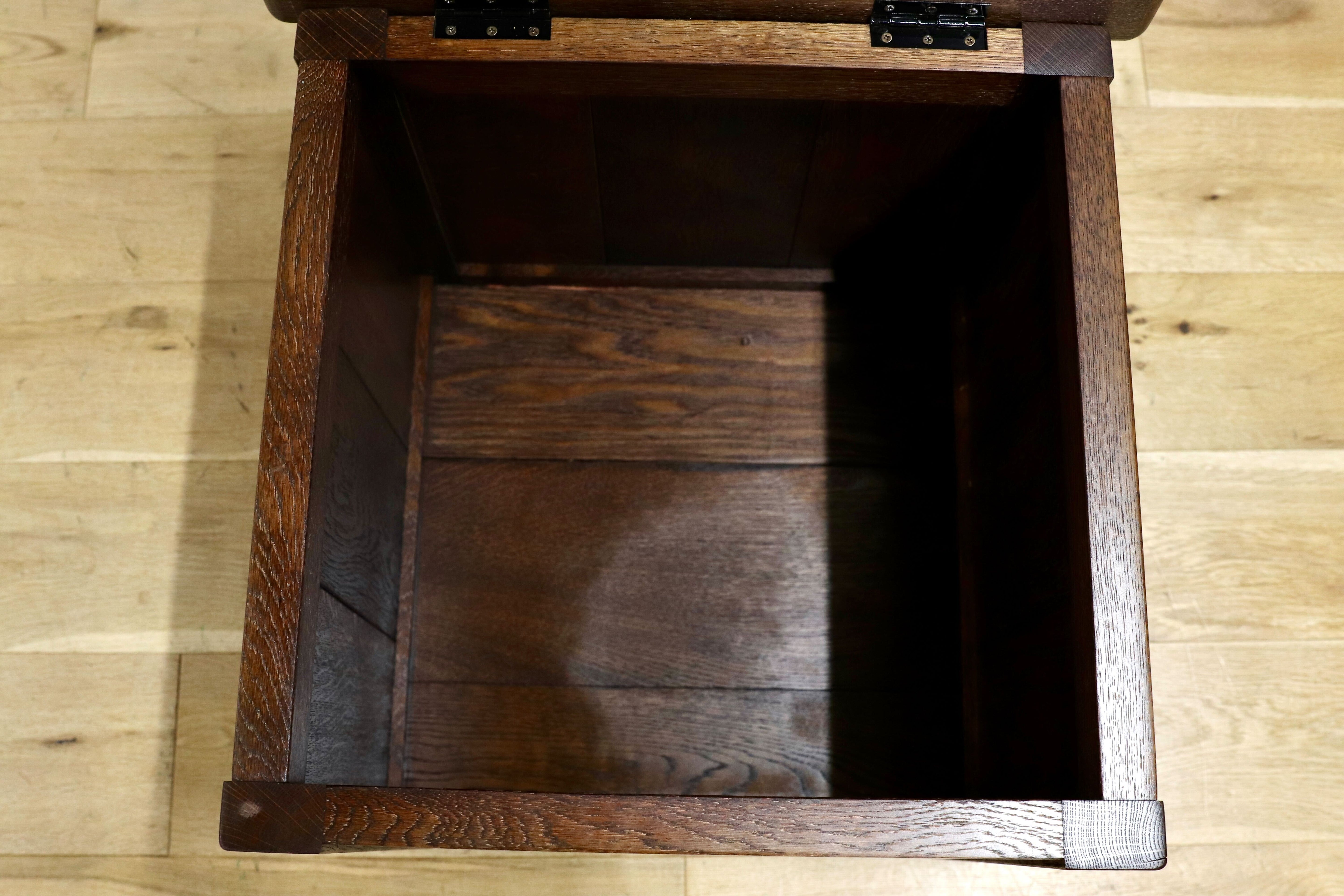 GMHN208A○オーク無垢材 収納付き スツール ボックス チェア キャスター付き 西洋 英国 オランダ ダッチカントリー アンティーク