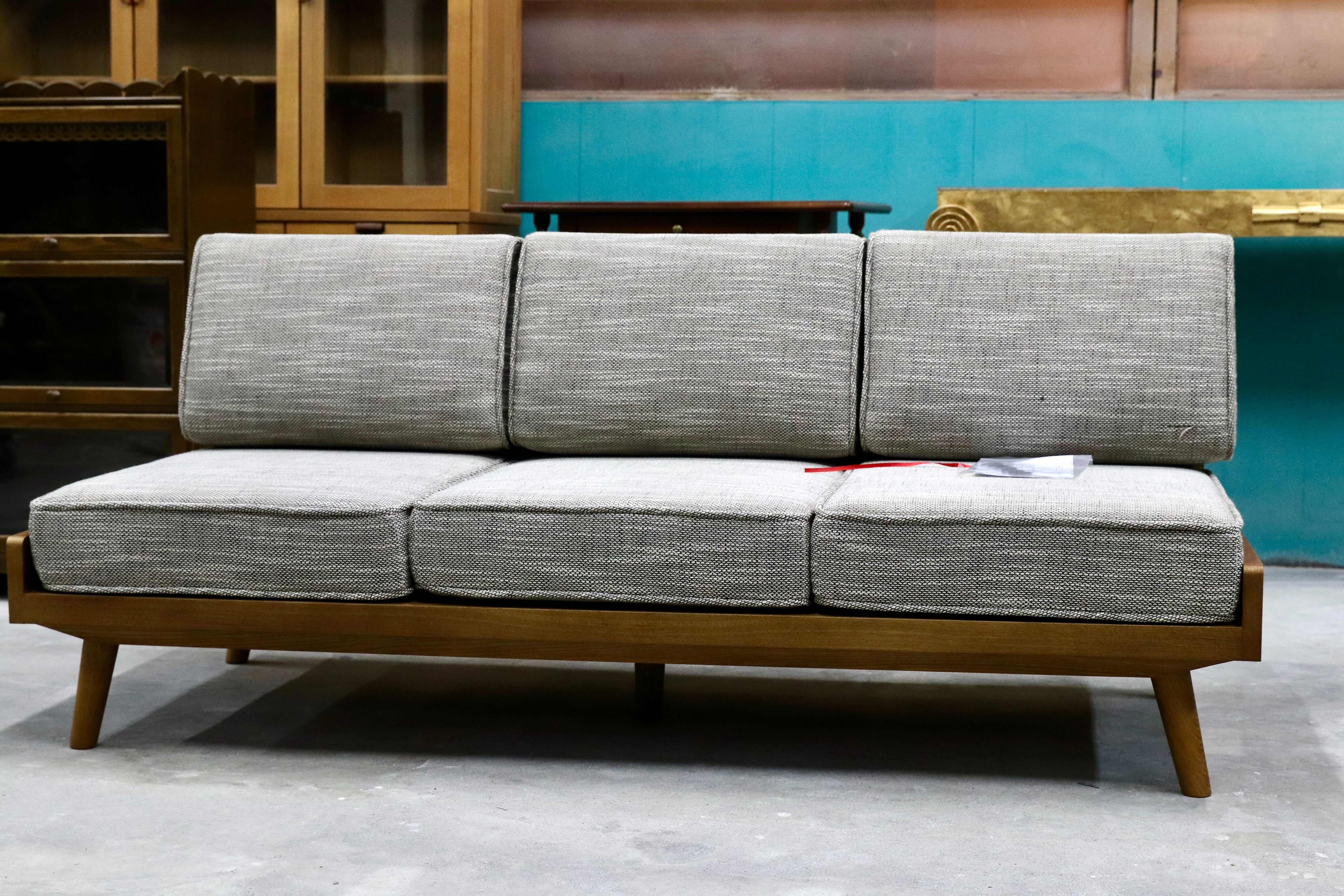 GMHK708○unico / ウニコ ALBERO アルベロ 3人掛けソファ トリプルソファ 北欧スタイル 約14万 24年製 モデルルーム展示品