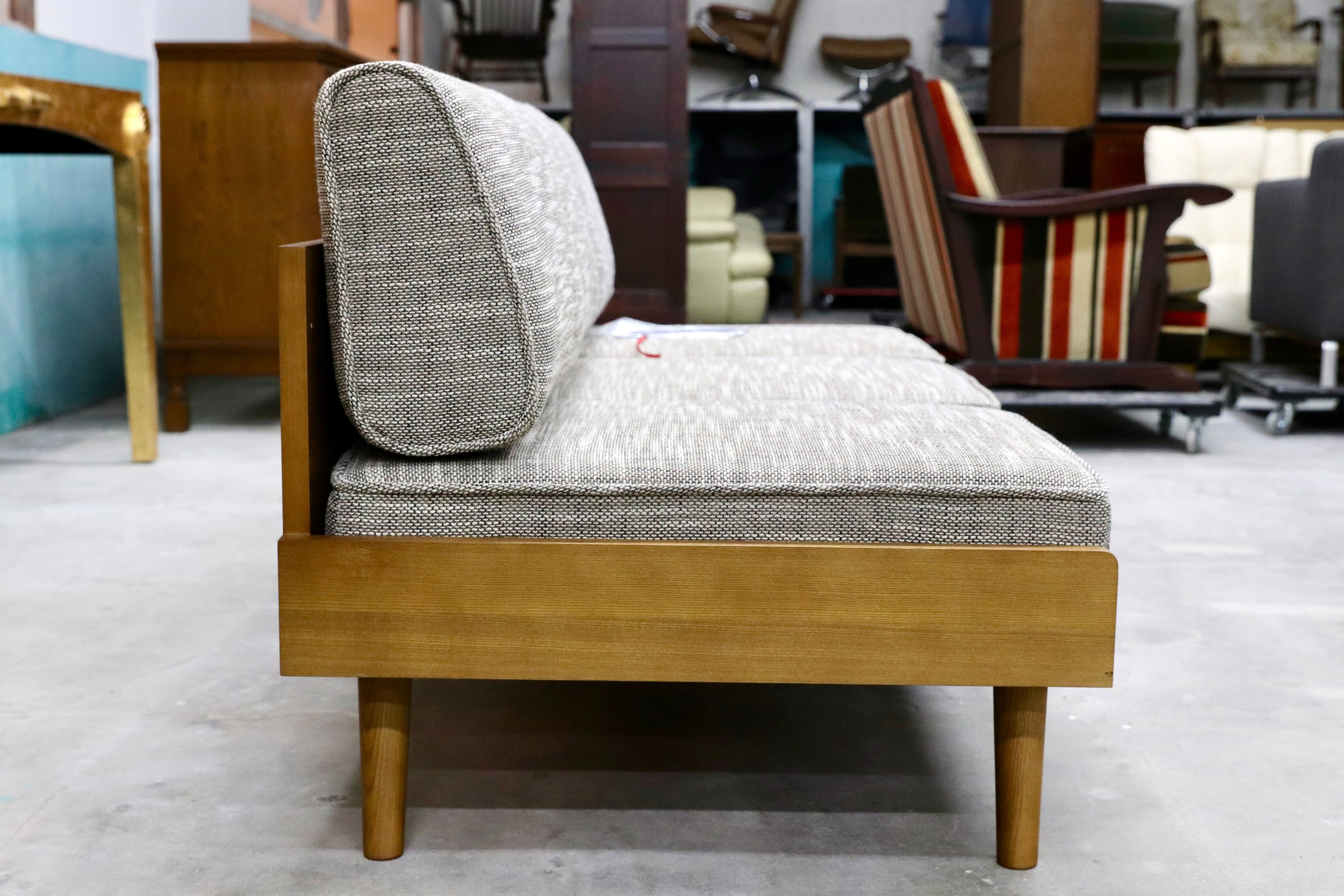 GMHK708○unico / ウニコ ALBERO アルベロ 3人掛けソファ トリプルソファ 北欧スタイル 約14万 24年製 モデルルーム展示品