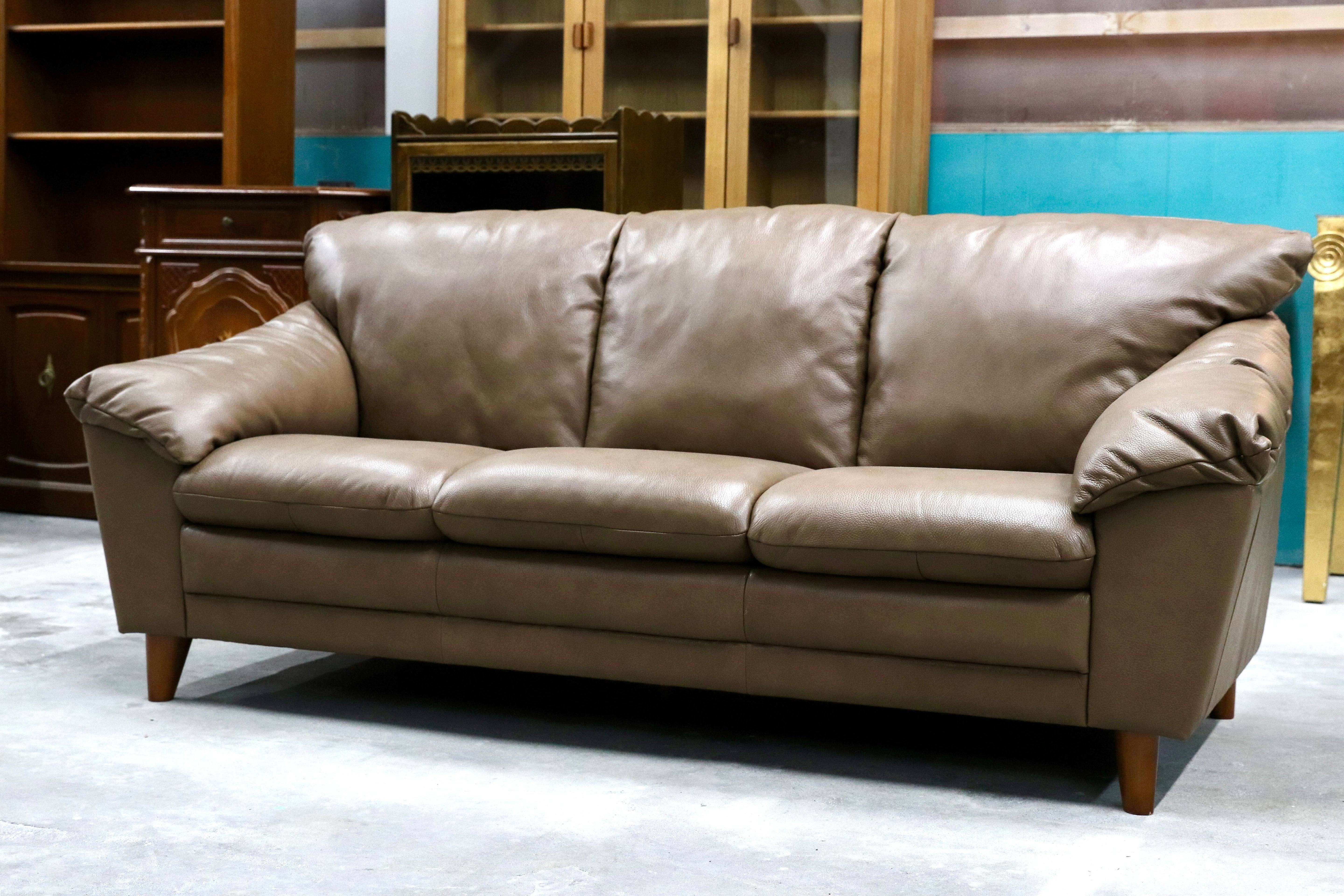 GMHK731○TWO-ONE STYLE ナフコ 3人掛けソファ トリプルソファ 本革 ブラウン 長椅子 約16万