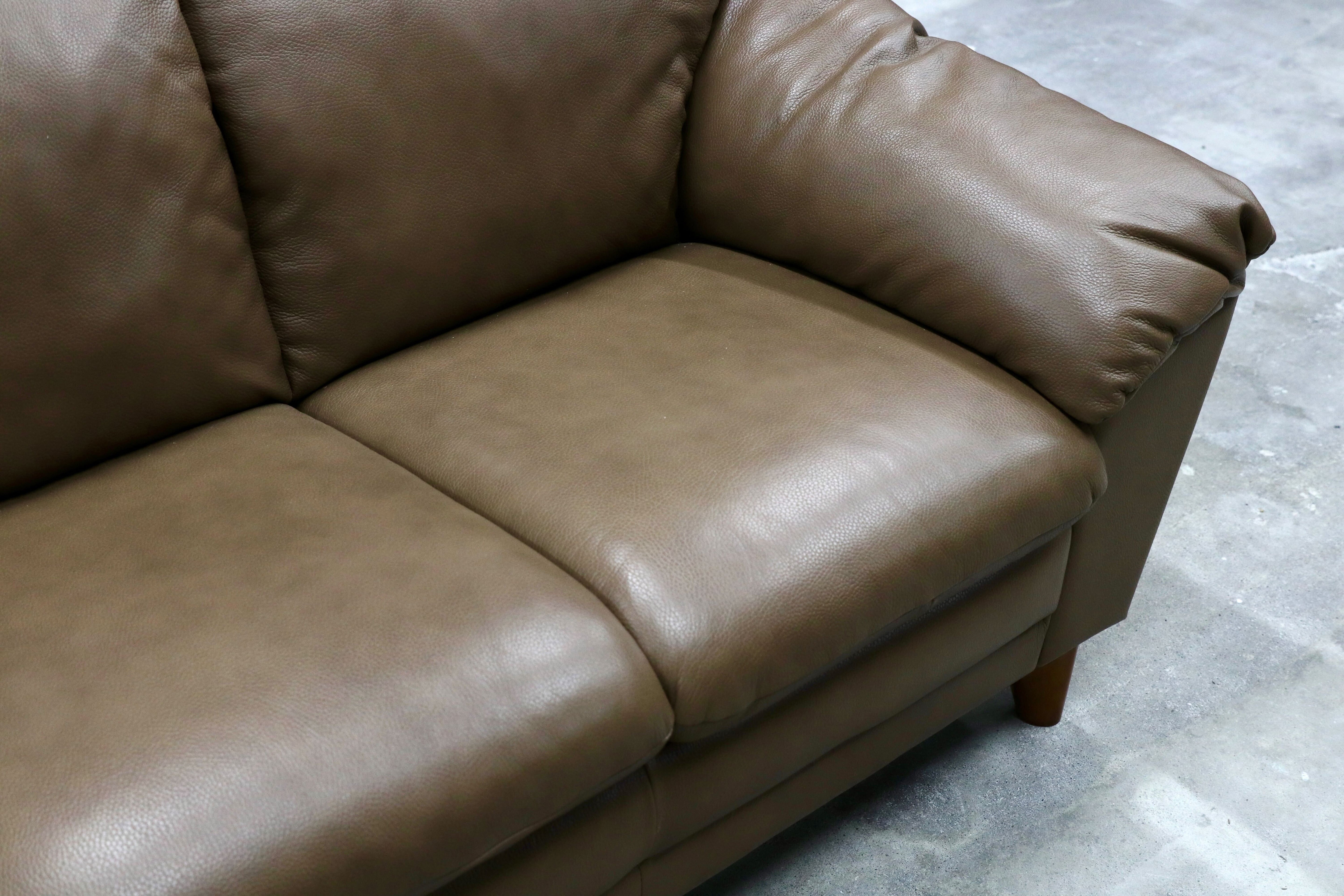 GMHK731○TWO-ONE STYLE ナフコ 3人掛けソファ トリプルソファ 本革 ブラウン 長椅子 約16万