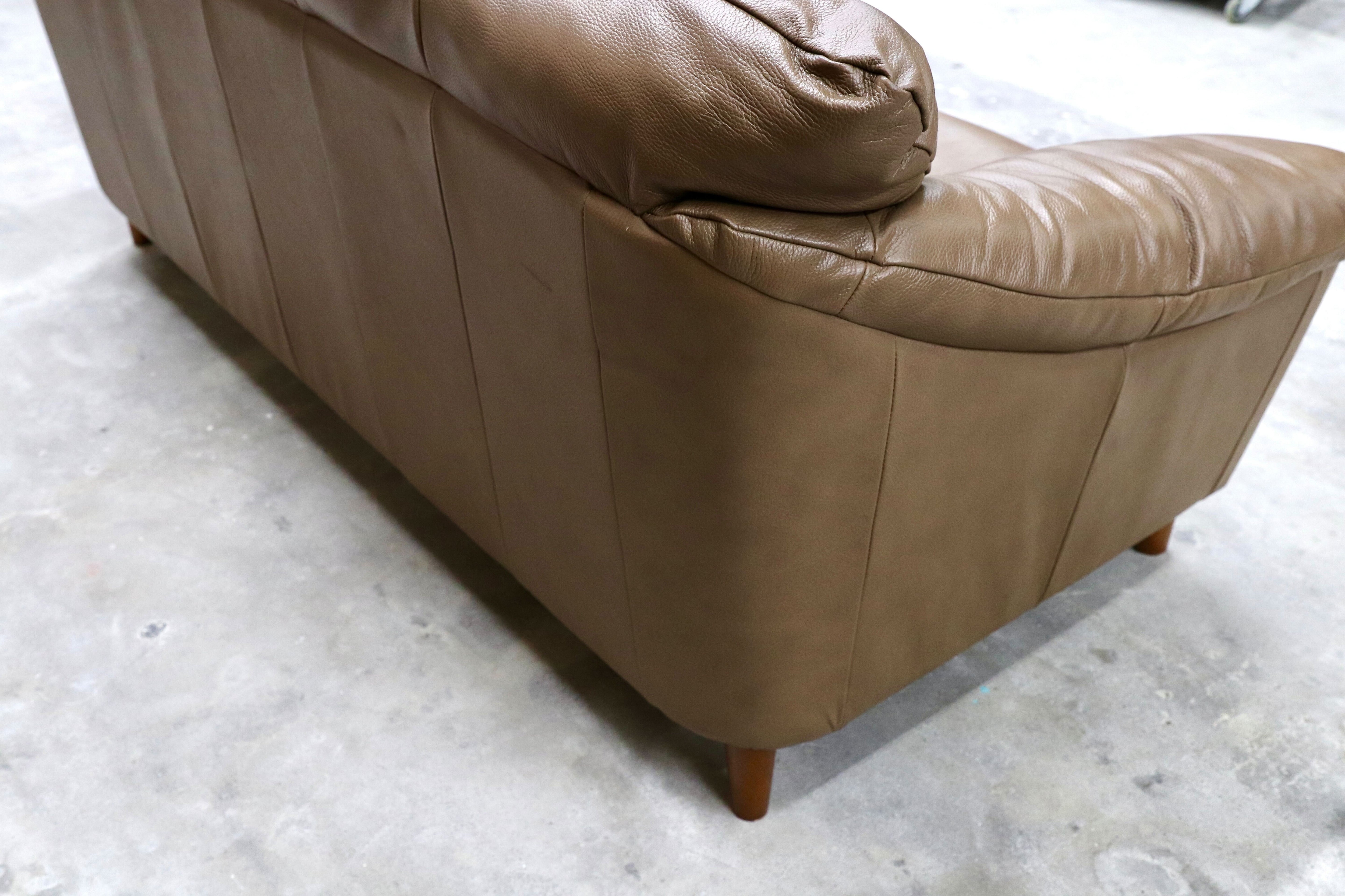 GMHK731○TWO-ONE STYLE ナフコ 3人掛けソファ トリプルソファ 本革 ブラウン 長椅子 約16万