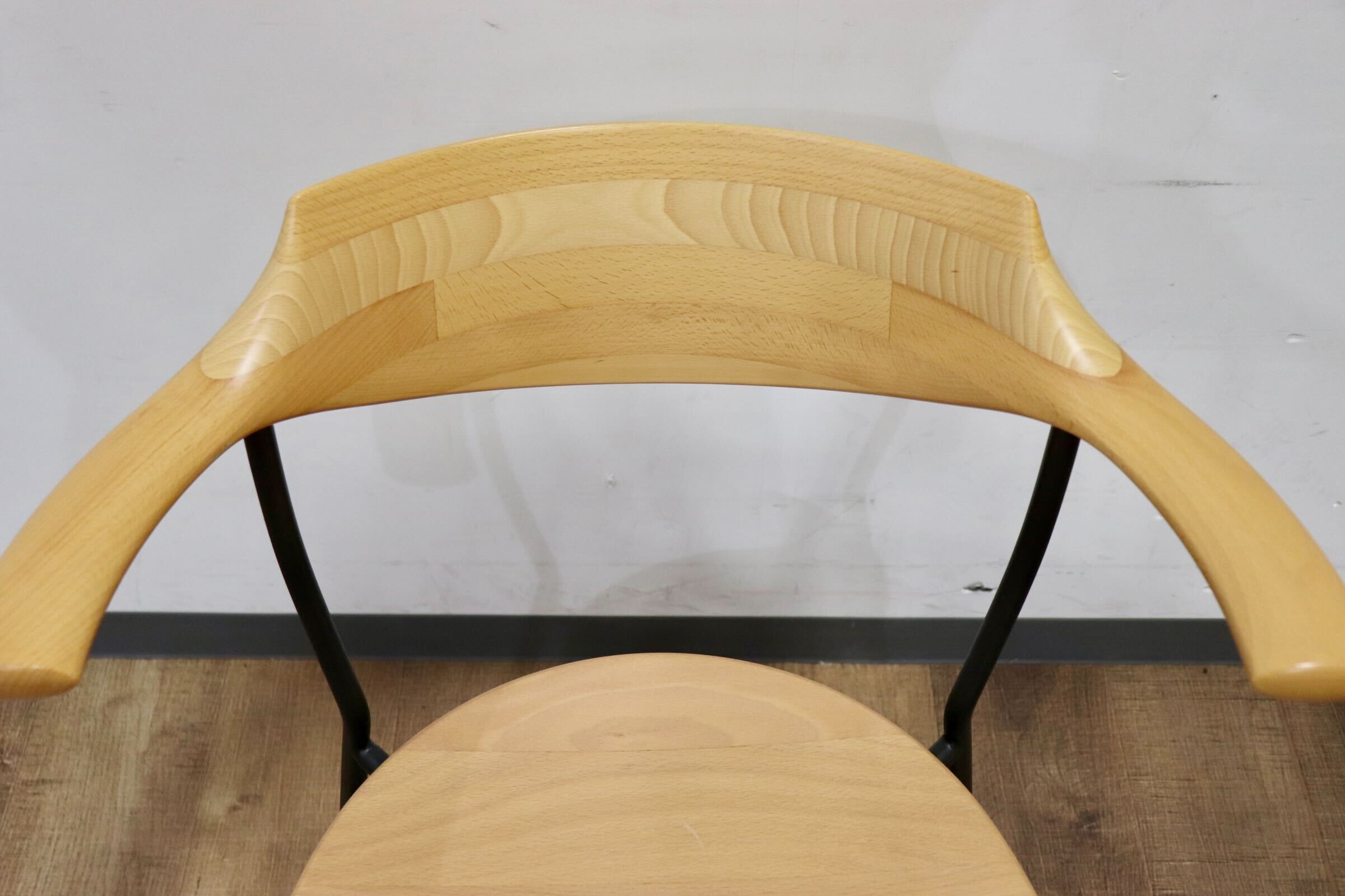 GMHO132A○アトリエ木馬 / ATELIER MOKUBA TRI chair トライチェア アームチェア 椅子 ビーチ無垢材 定価9.7万