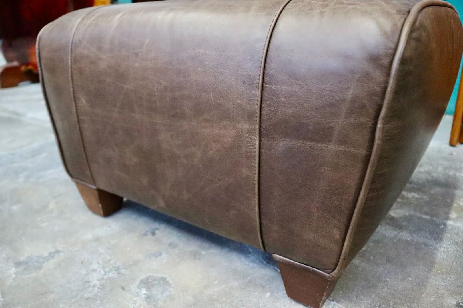 GMIK558D○Pottery Barn / ポッタリーバーン マンハッタンレザー オットマン スツール 本革 アメリカ ヴィンテージ