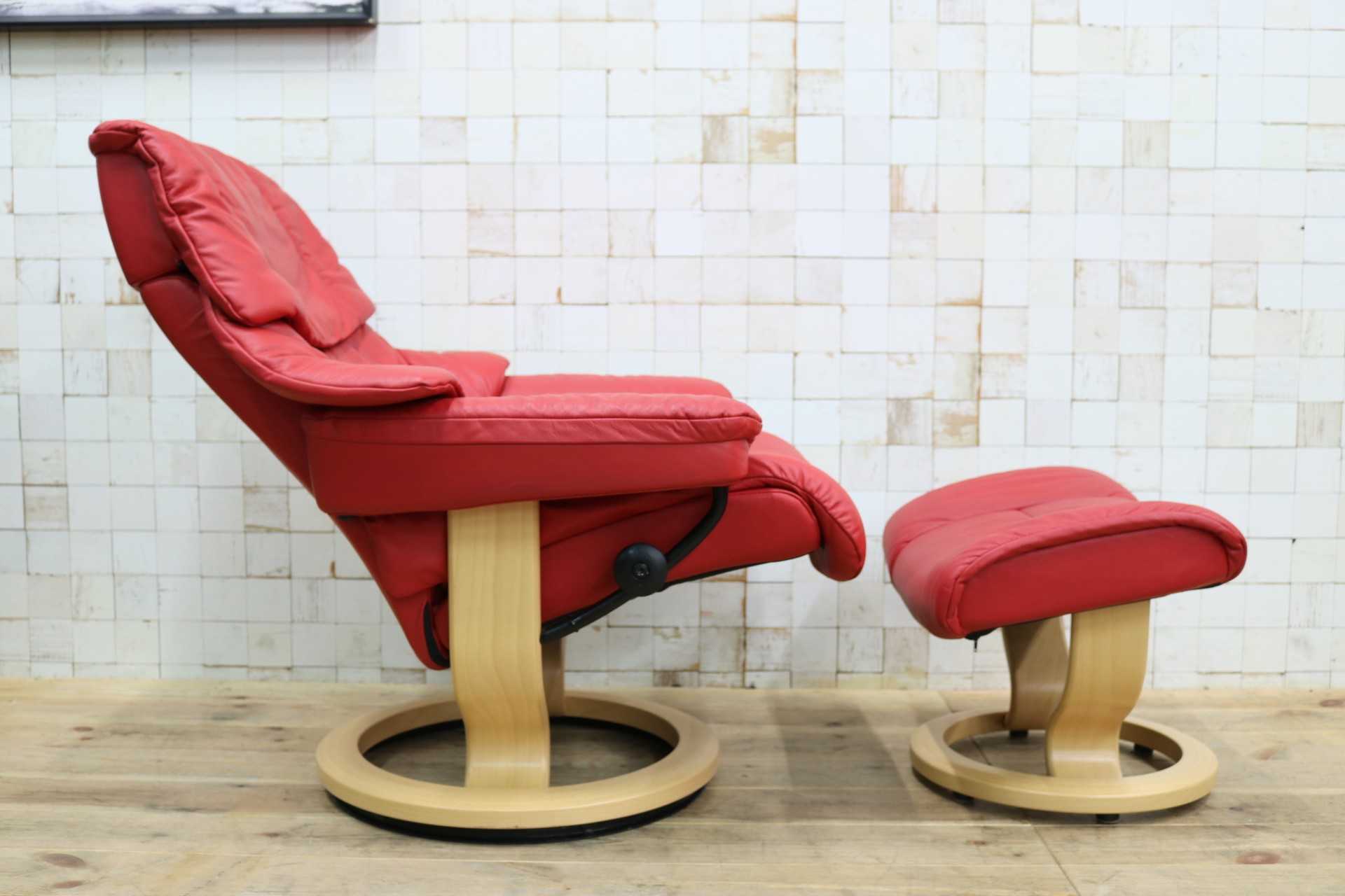GMIS440A○EKORNES / エコーネス ストレスレスレノ Reno リクライニングチェア シングルソファ オットマン 赤 本革 北欧 ノルウェー