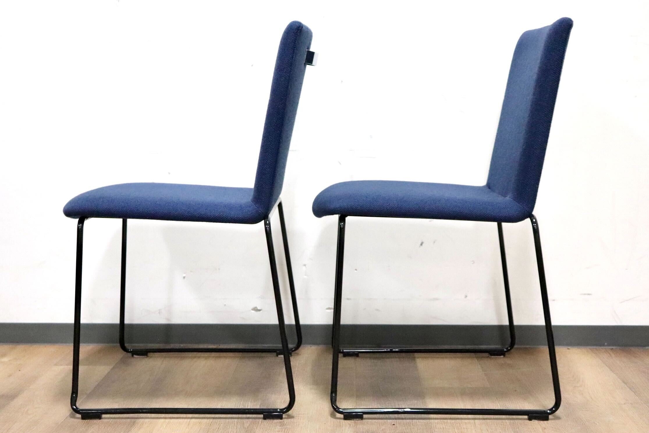 GMHH253C○AD CORE / エーディコア MD-202 ダイニングチェア スタッキング ファブリック ネイビー スチールレッグ 約11万 展示品