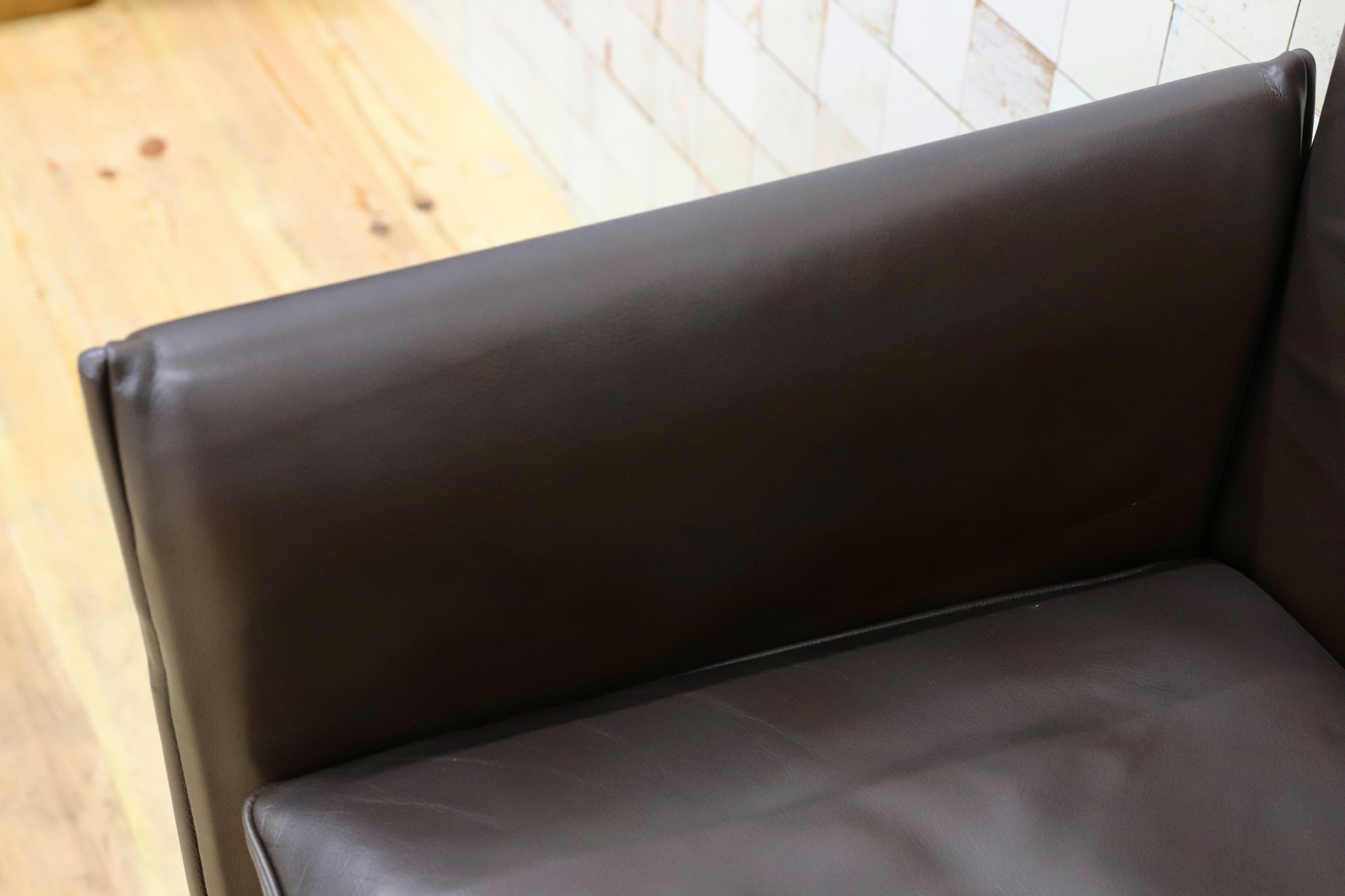 GMHK778G○Cassina / カッシーナ BREAK ブレーク 本革 レザー アームチェア 椅子 キャスター付き マリオ・ベリーニ イタリアモダン 約56万